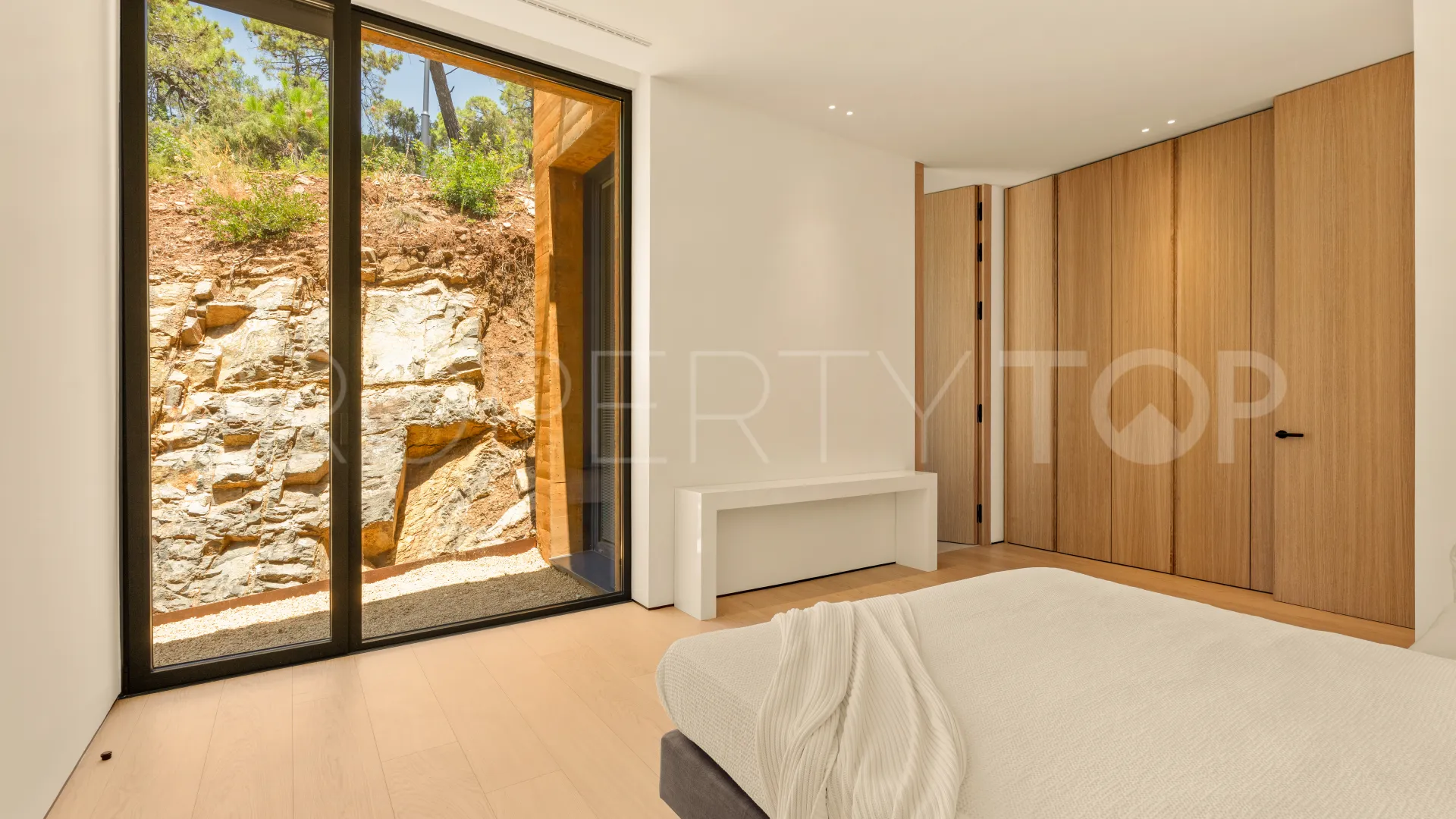 Comprar villa en Monte Mayor