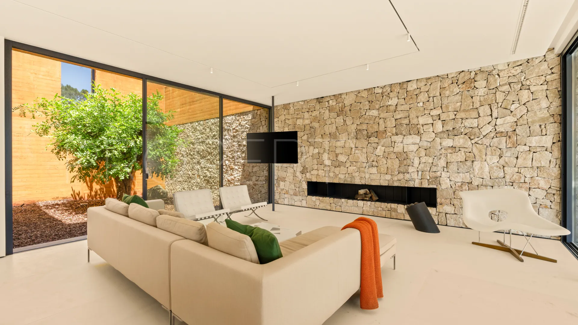 Comprar villa en Monte Mayor