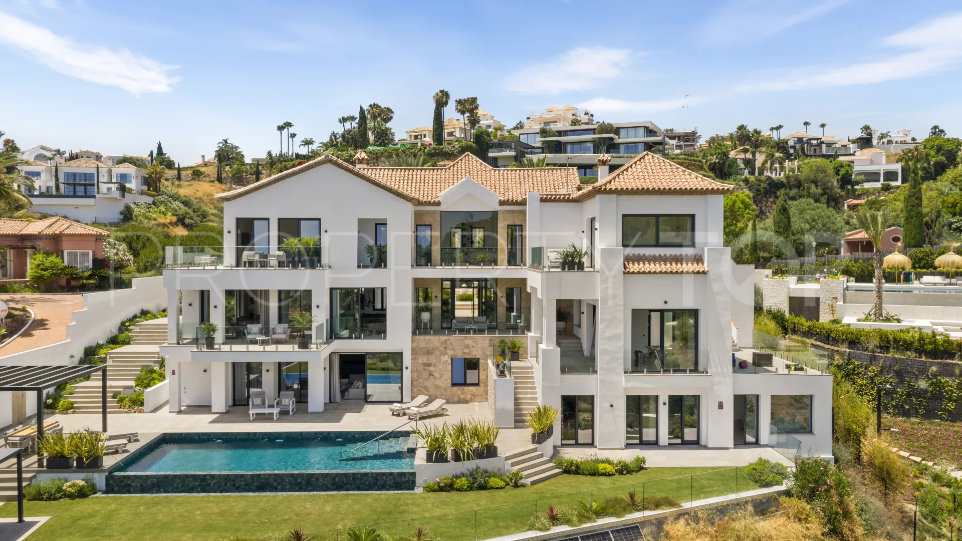 6 bedrooms villa for sale in Los Flamingos