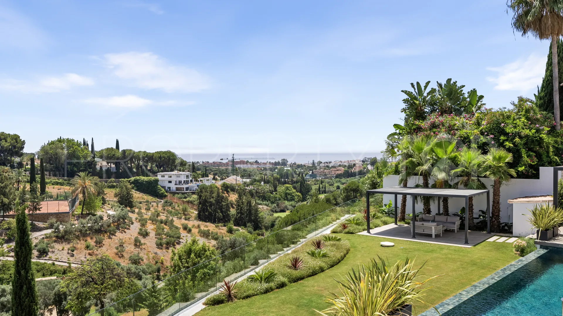 6 bedrooms villa for sale in Los Flamingos