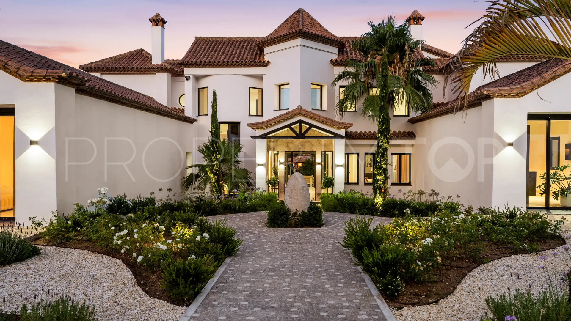 6 bedrooms villa for sale in Los Flamingos