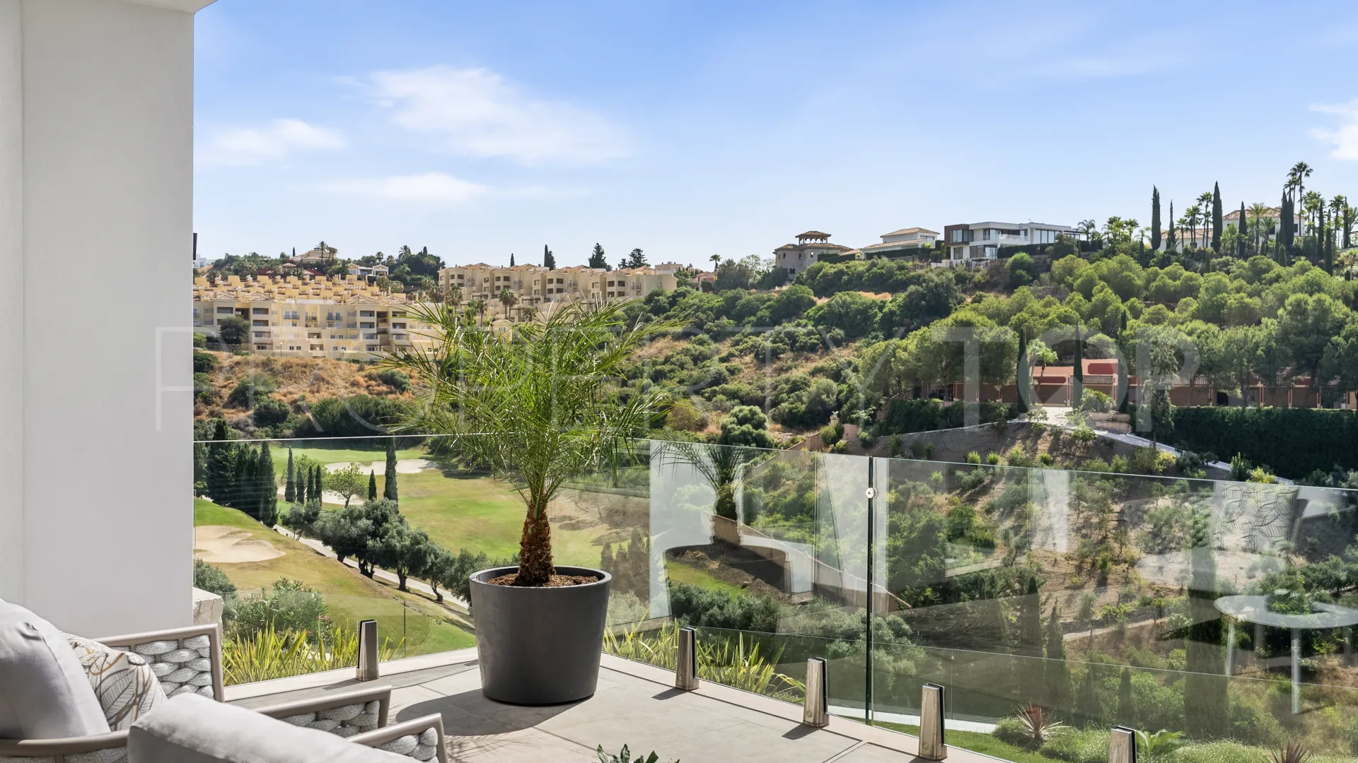 6 bedrooms villa for sale in Los Flamingos