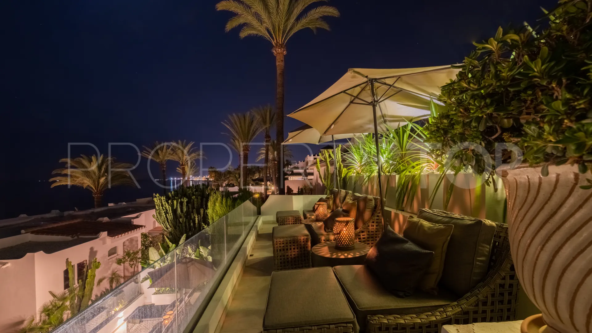 Marbella Golden Mile, adosado en venta de 3 dormitorios