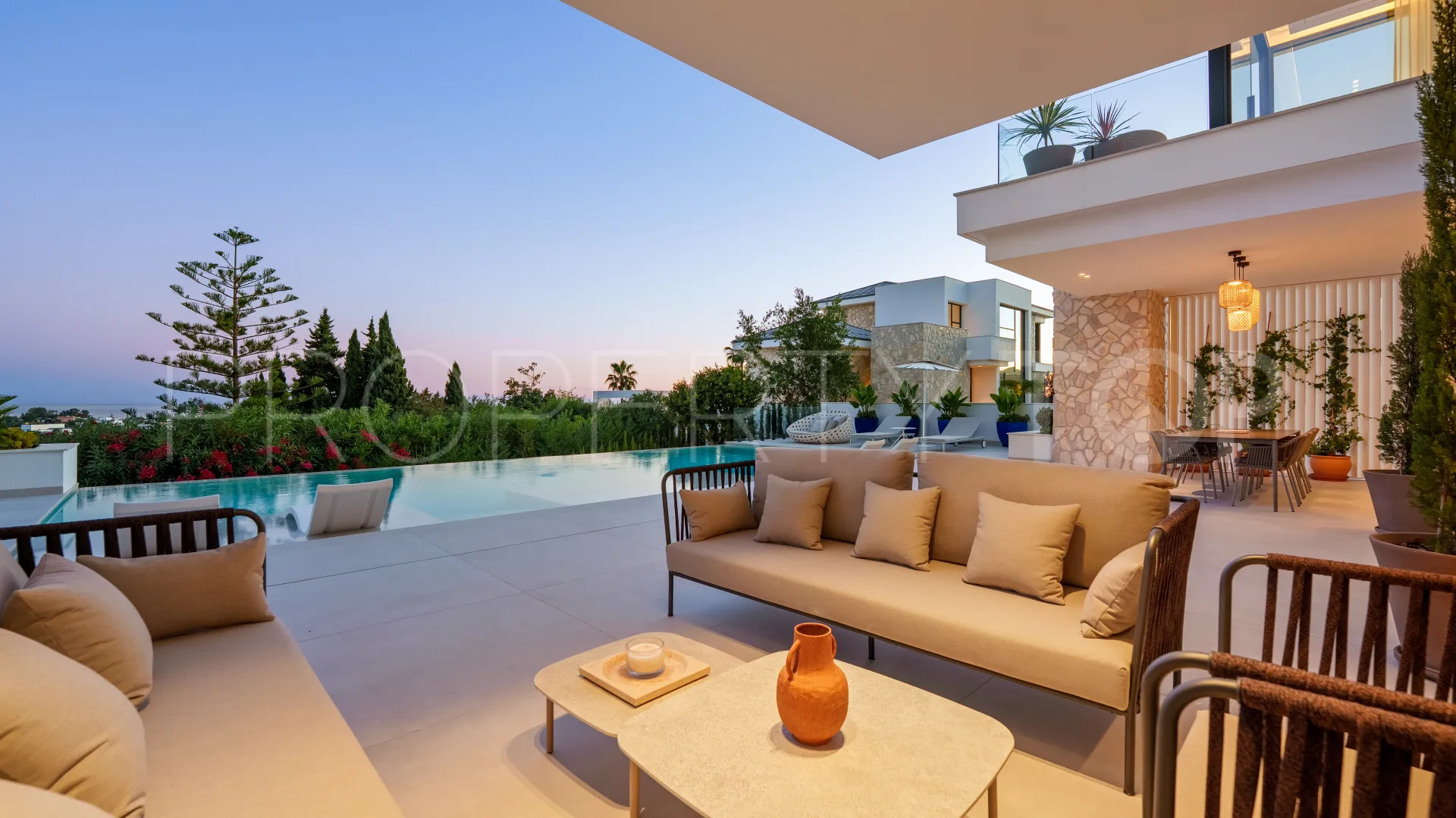Buy La Quinta 5 bedrooms villa