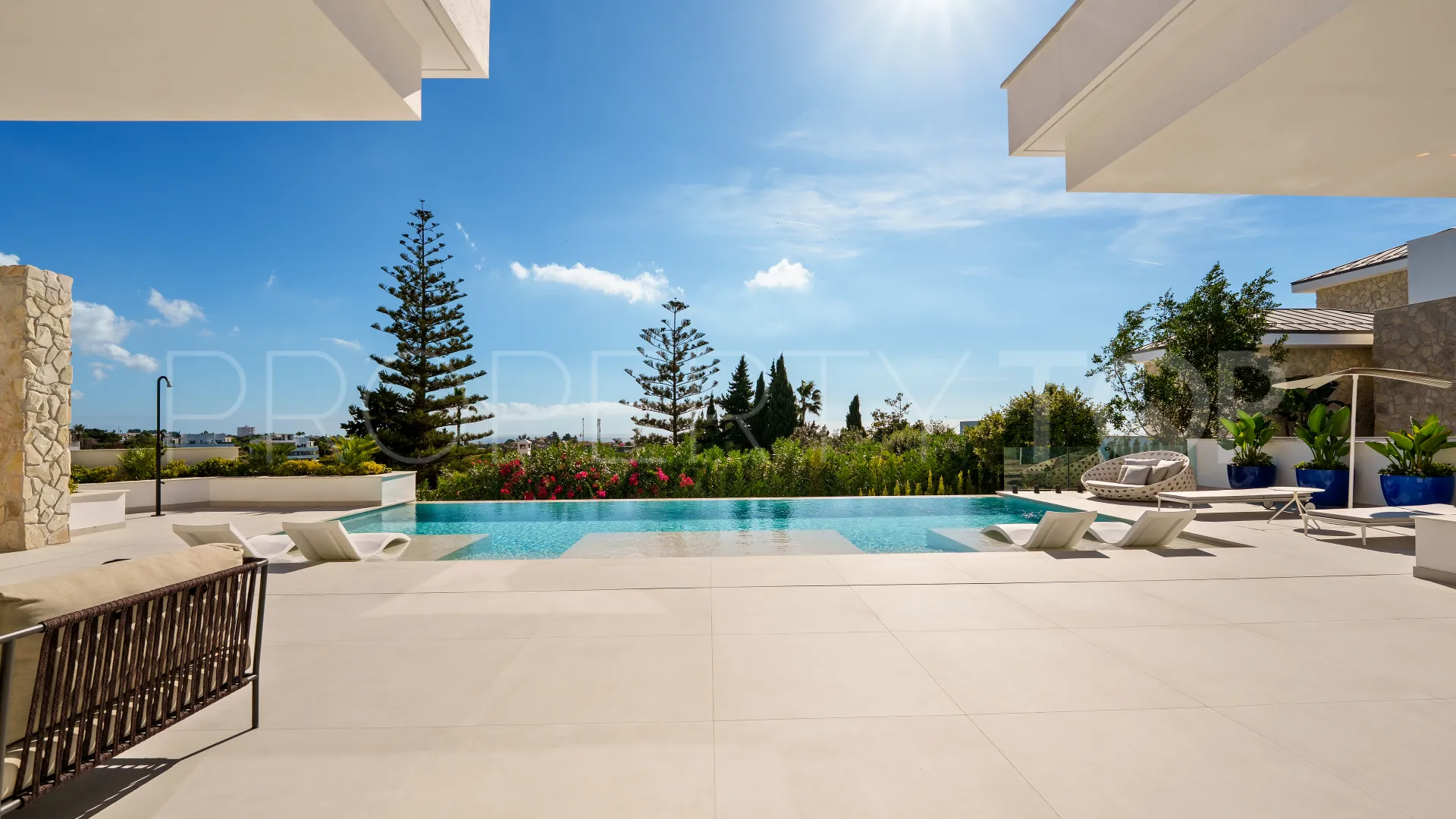 Buy La Quinta 5 bedrooms villa