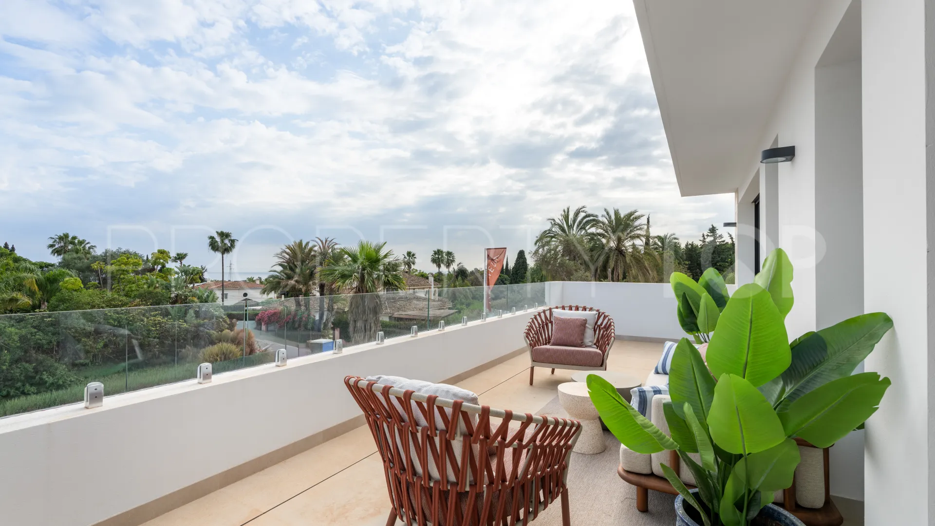 Villa with 5 bedrooms for sale in Nagüeles