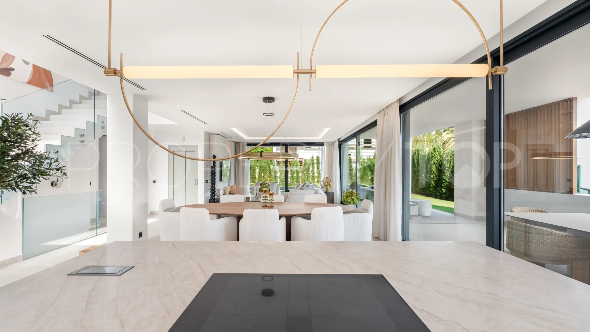 Villa with 5 bedrooms for sale in Nagüeles
