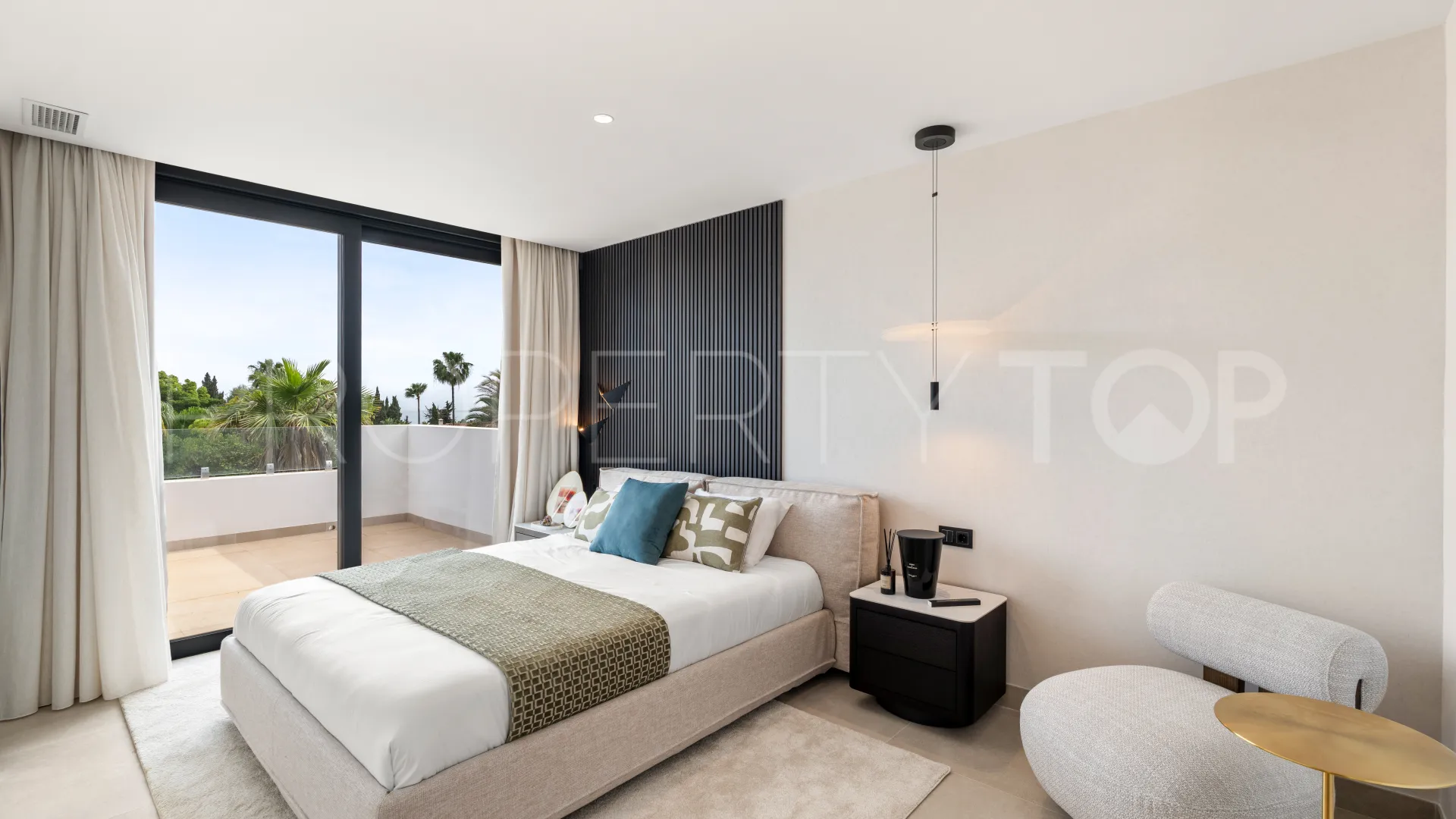 Villa with 5 bedrooms for sale in Nagüeles