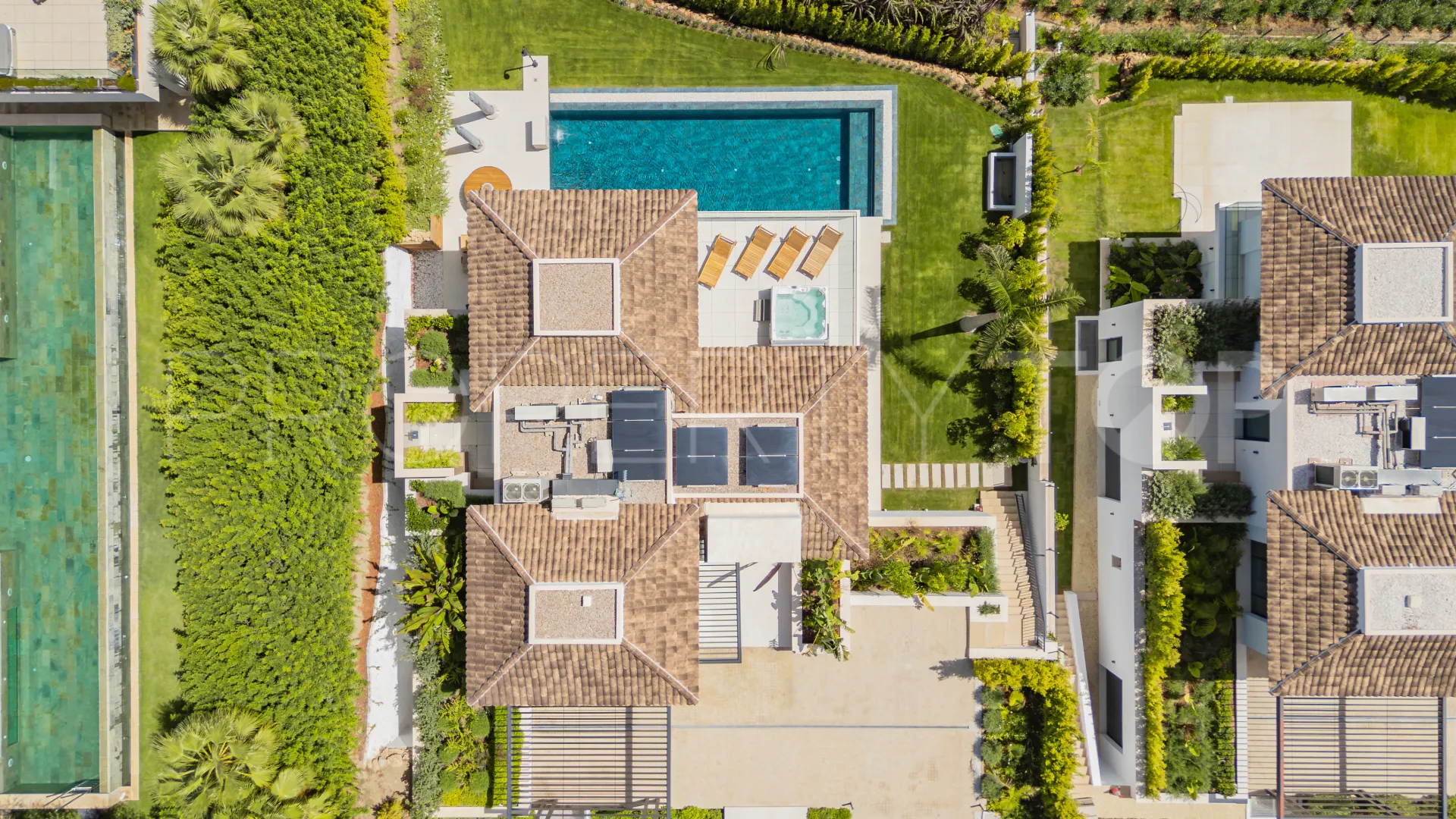 Lomas del Rey villa for sale