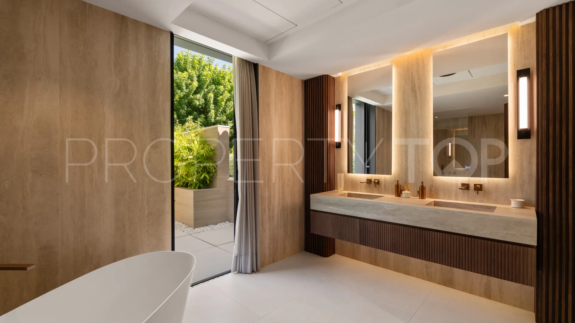 Lomas del Rey villa for sale