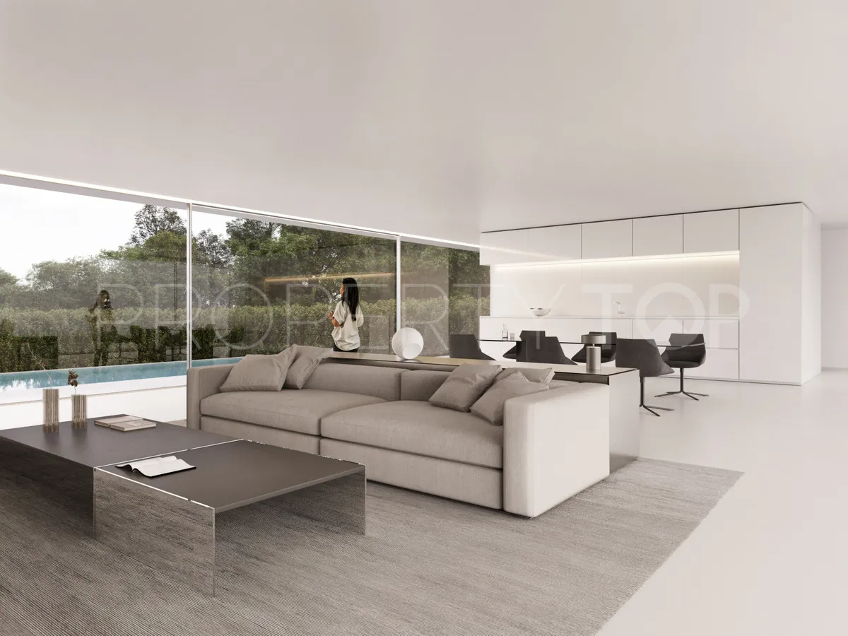 Villa con 3 dormitorios a la venta en Estepona Oeste
