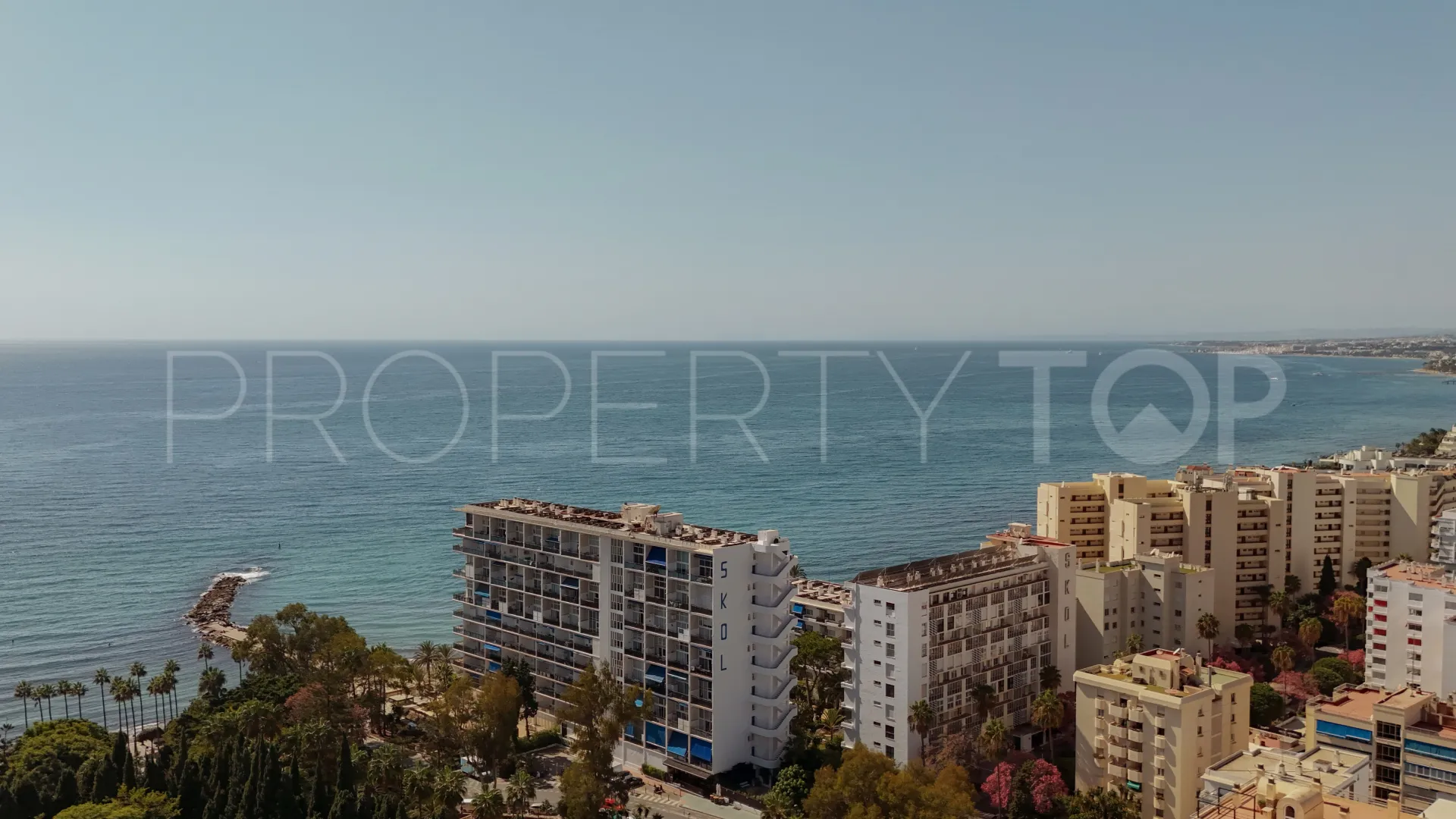 For sale 3 bedrooms penthouse in Marbella Centro