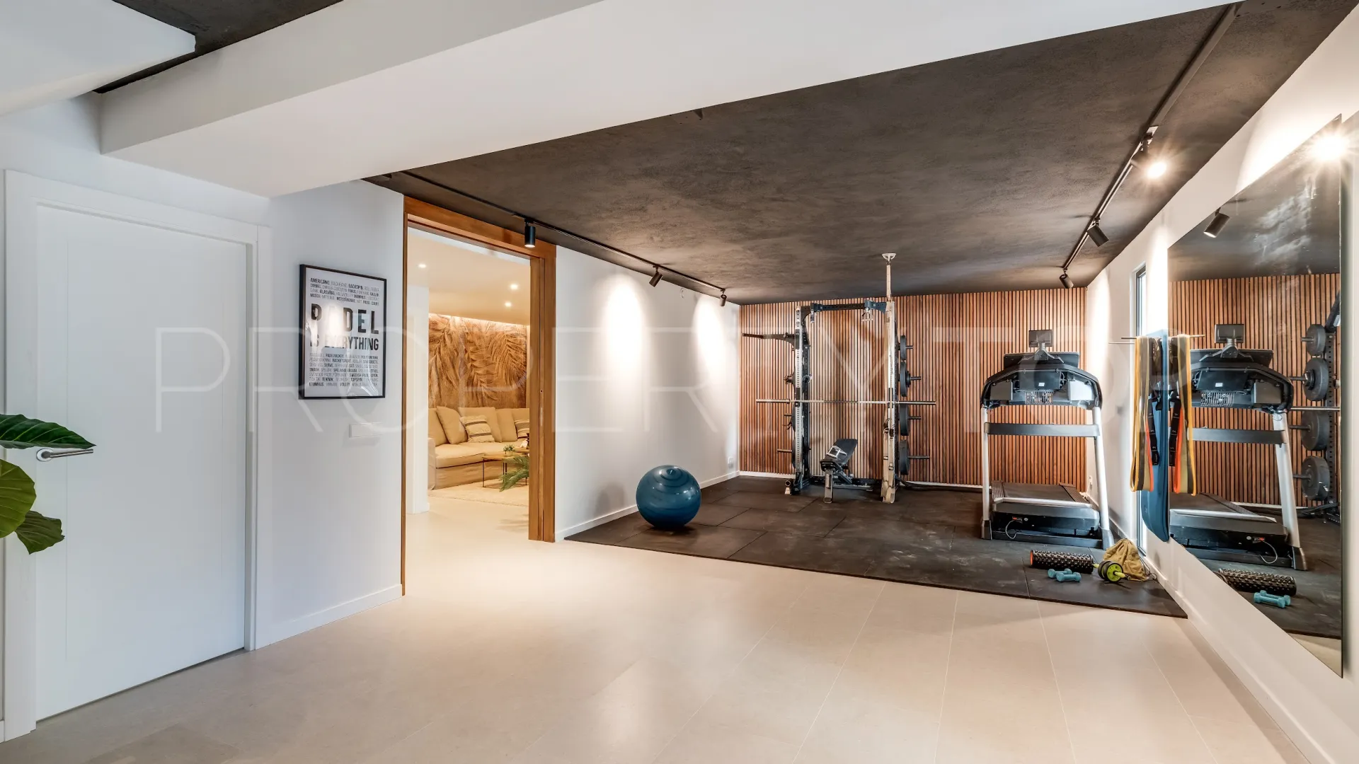 For sale Supermanzana H villa