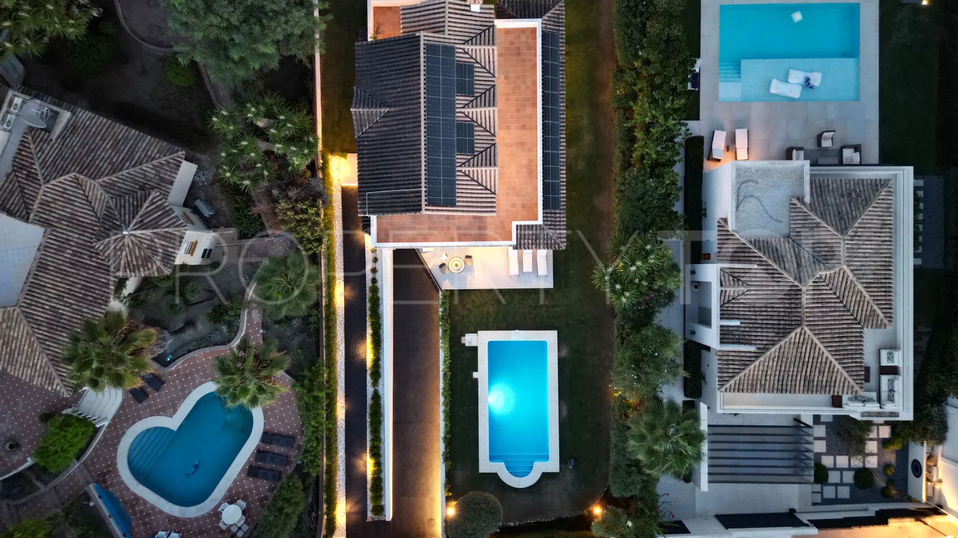 For sale Supermanzana H villa