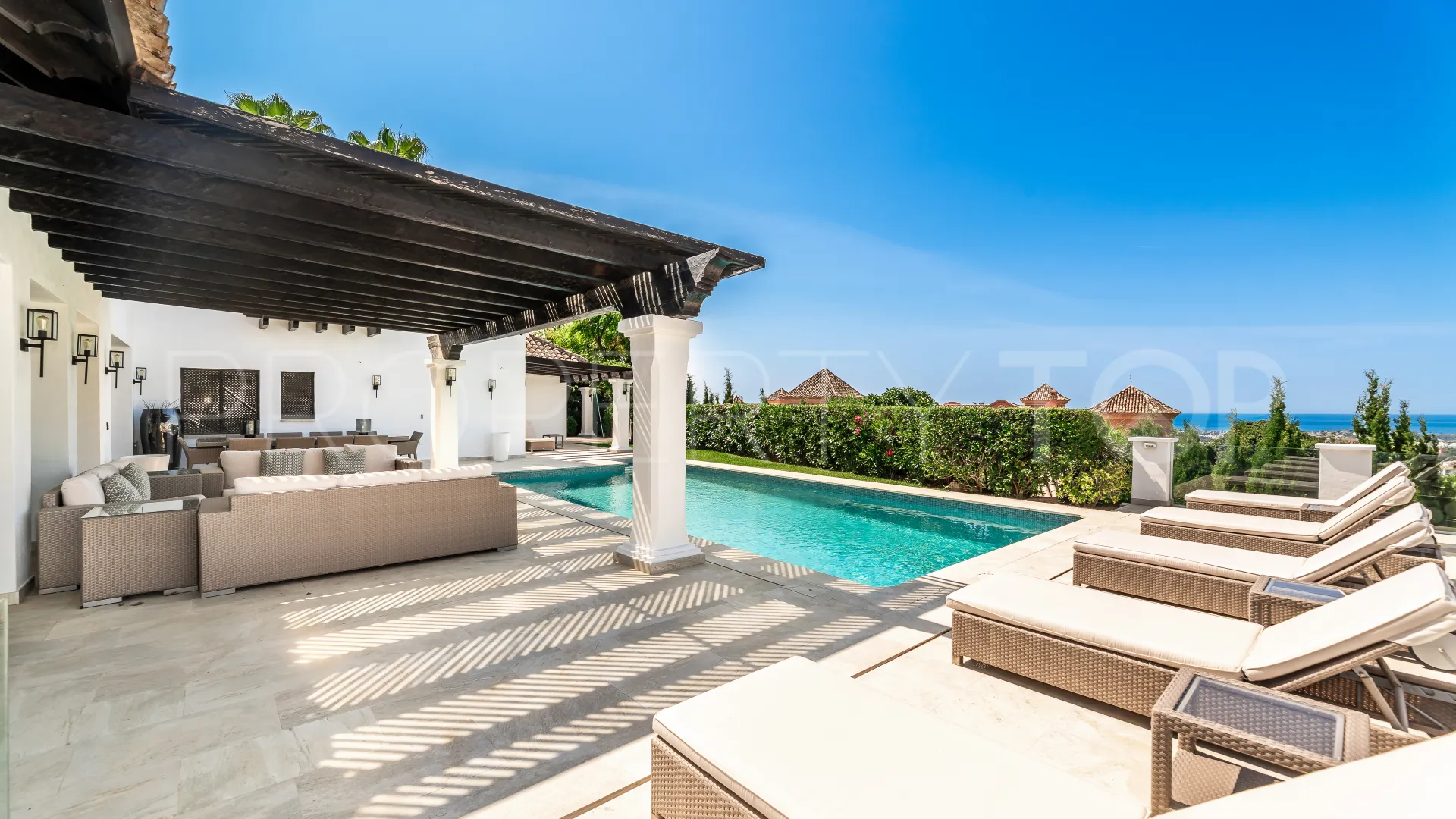 La Quinta Golf villa for sale