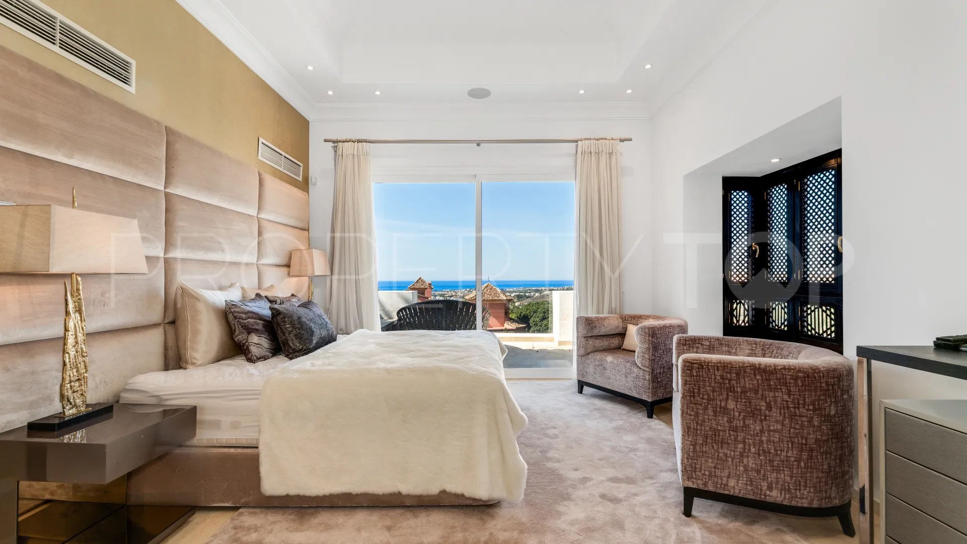 La Quinta Golf villa for sale