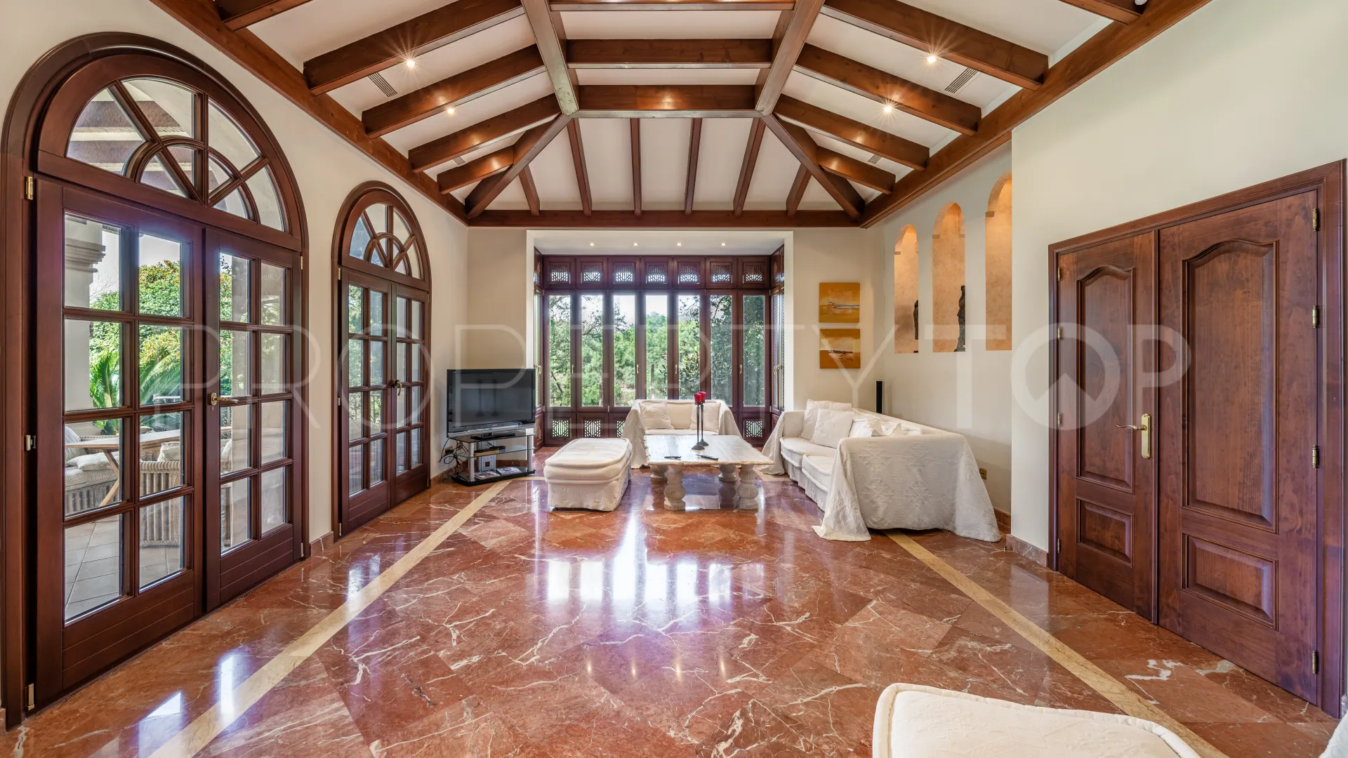 Villa for sale in La Zagaleta