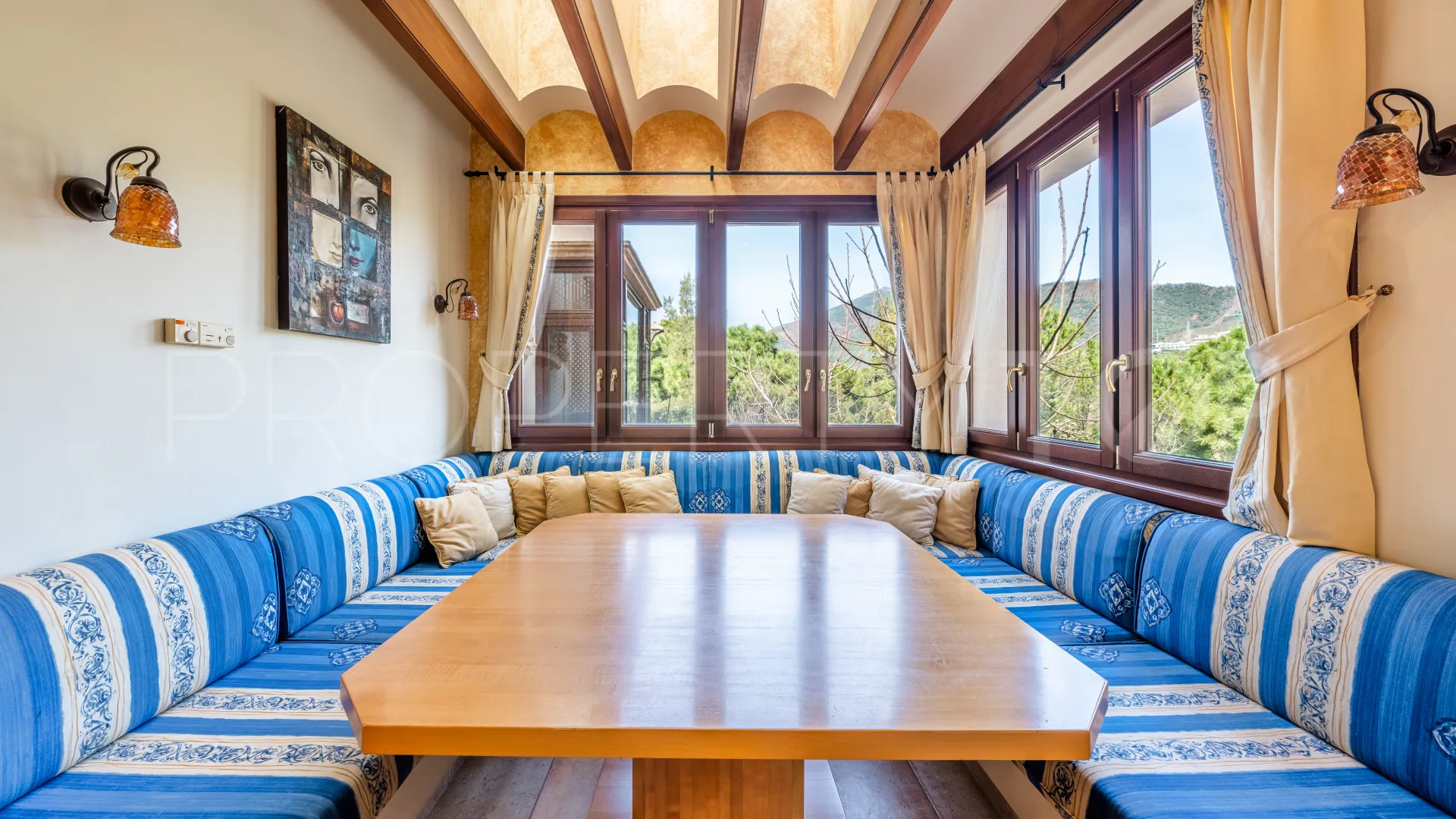 Villa for sale in La Zagaleta