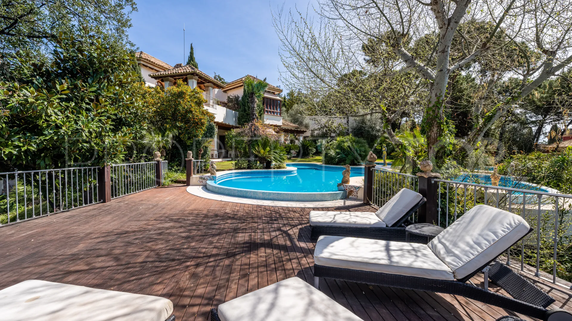 Villa for sale in La Zagaleta