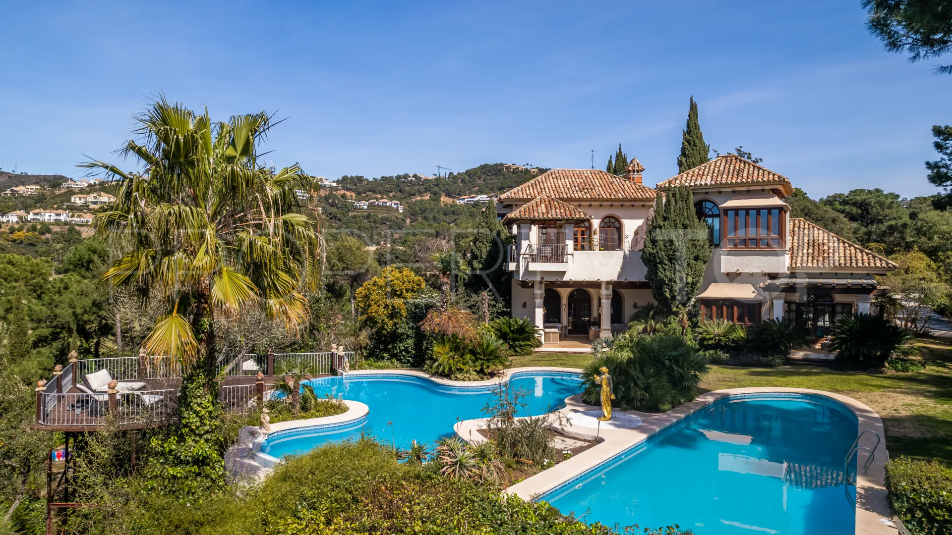 Villa for sale in La Zagaleta