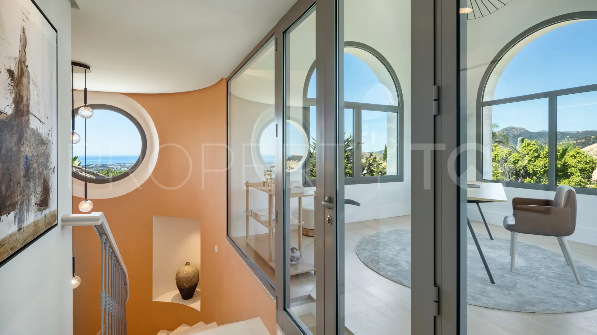 Monte Halcones 7 bedrooms villa for sale