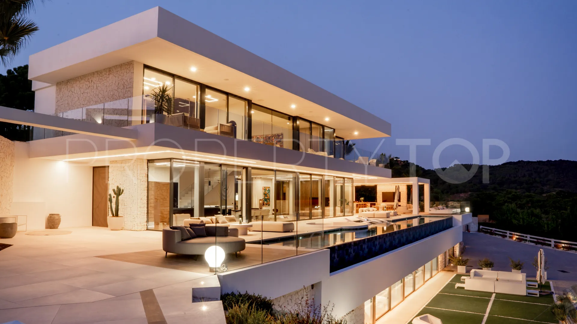 Monte Mayor, villa a la venta