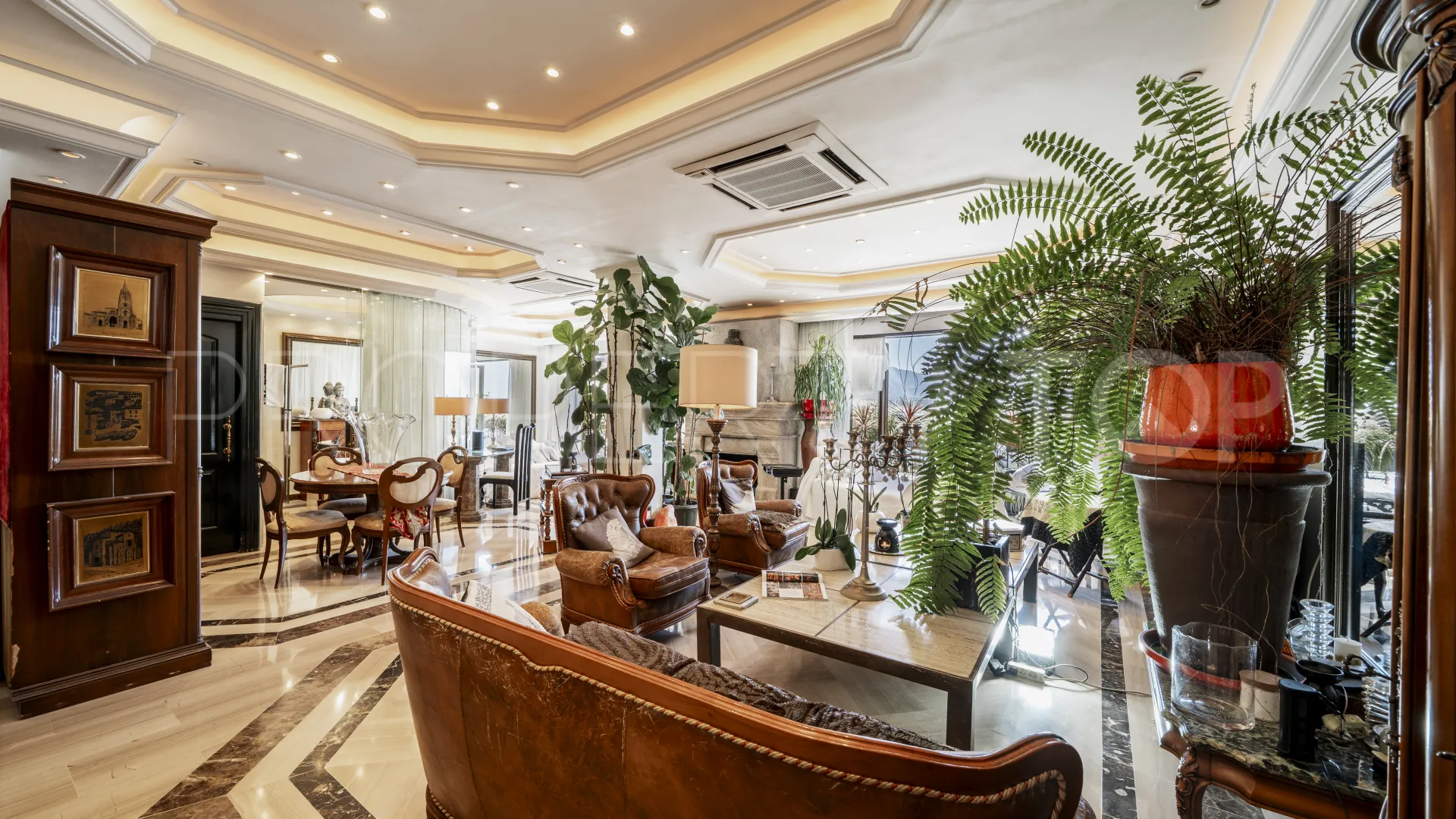 Comprar duplex de 3 dormitorios en Marbella - Puerto Banus