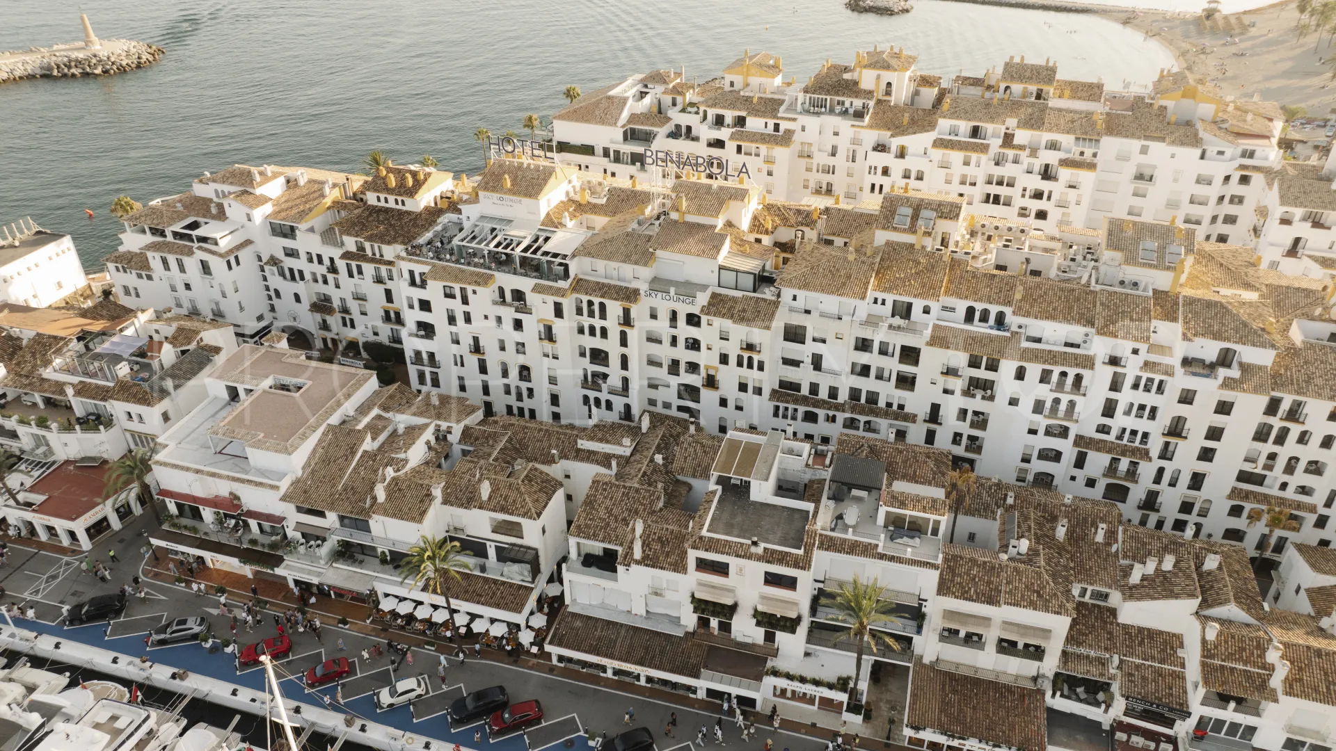 Comprar duplex de 3 dormitorios en Marbella - Puerto Banus