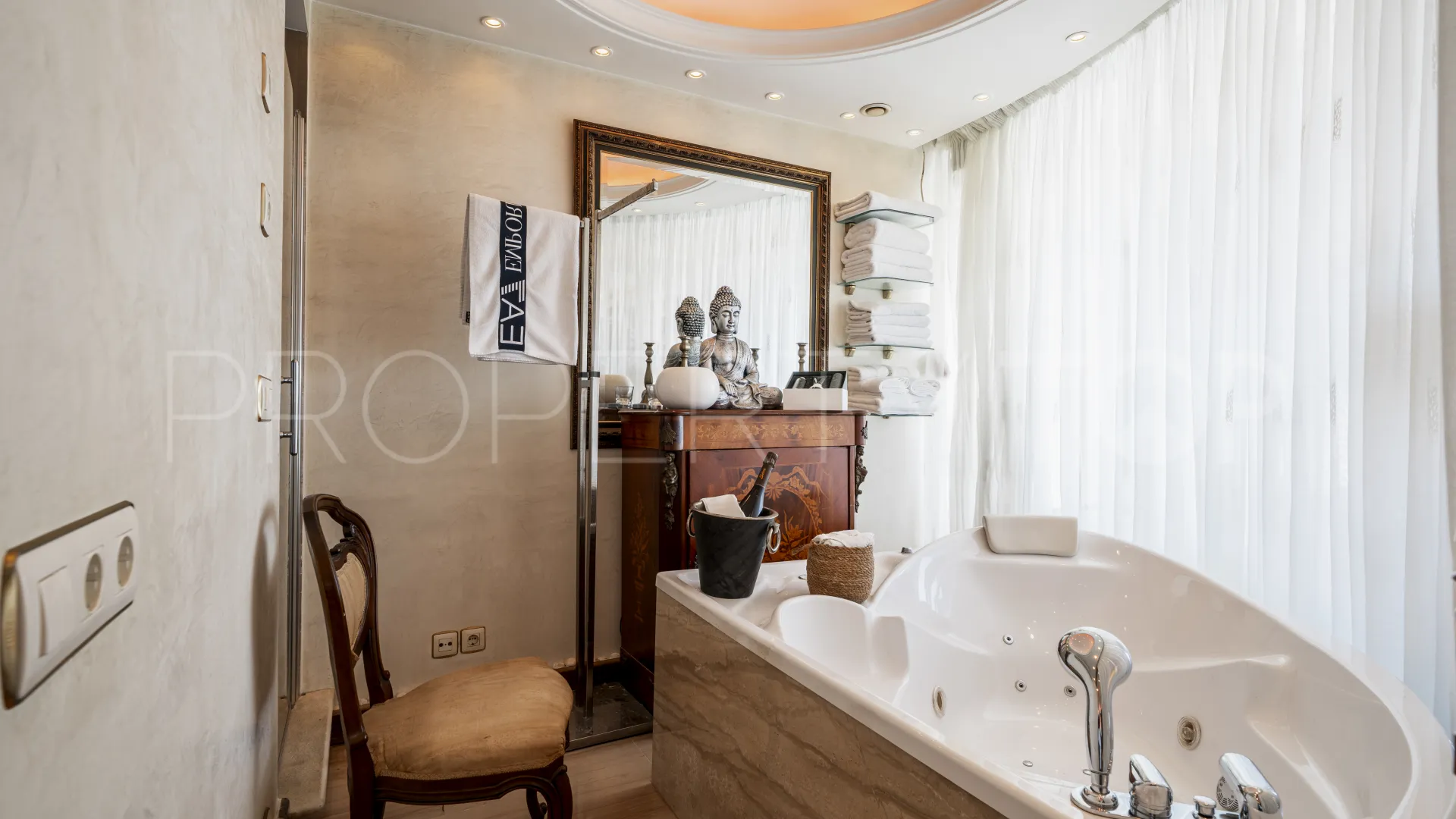 Comprar duplex de 3 dormitorios en Marbella - Puerto Banus
