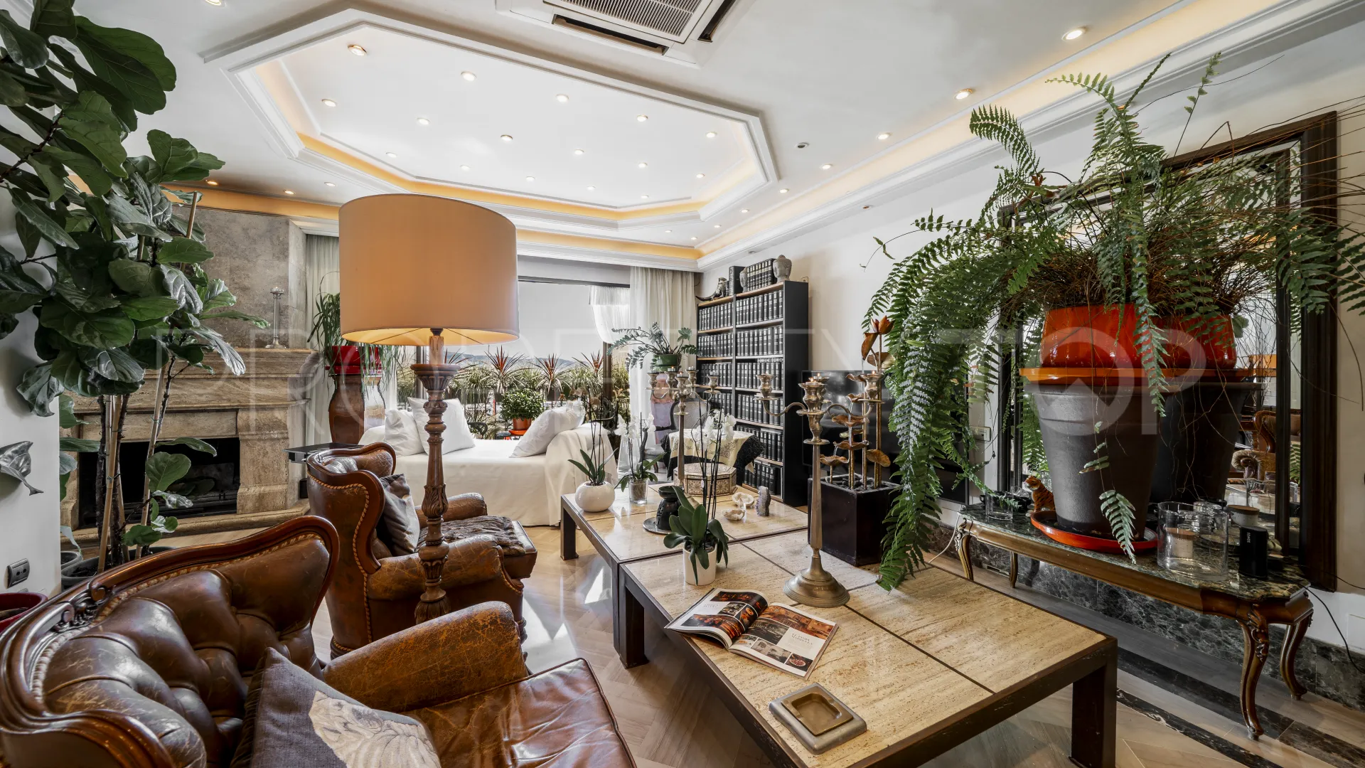 Comprar duplex de 3 dormitorios en Marbella - Puerto Banus