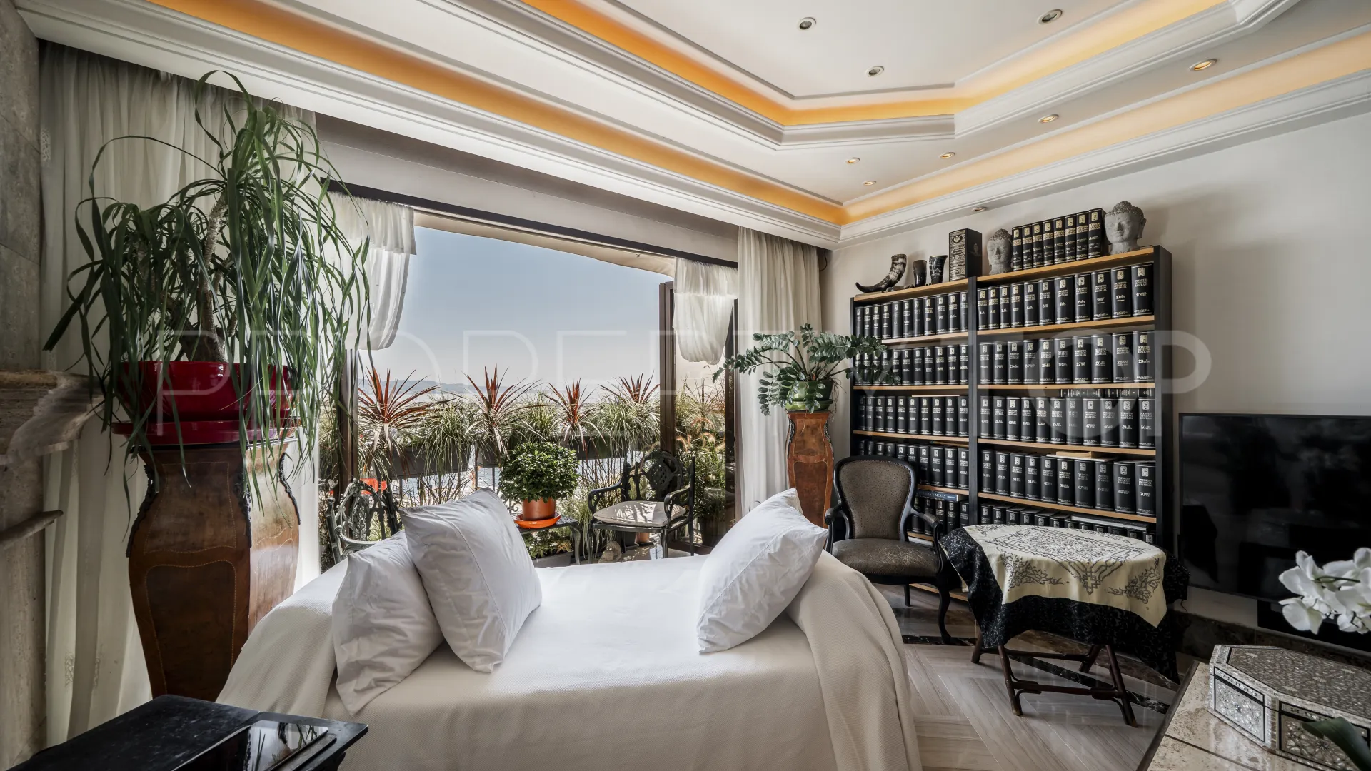 Comprar duplex de 3 dormitorios en Marbella - Puerto Banus