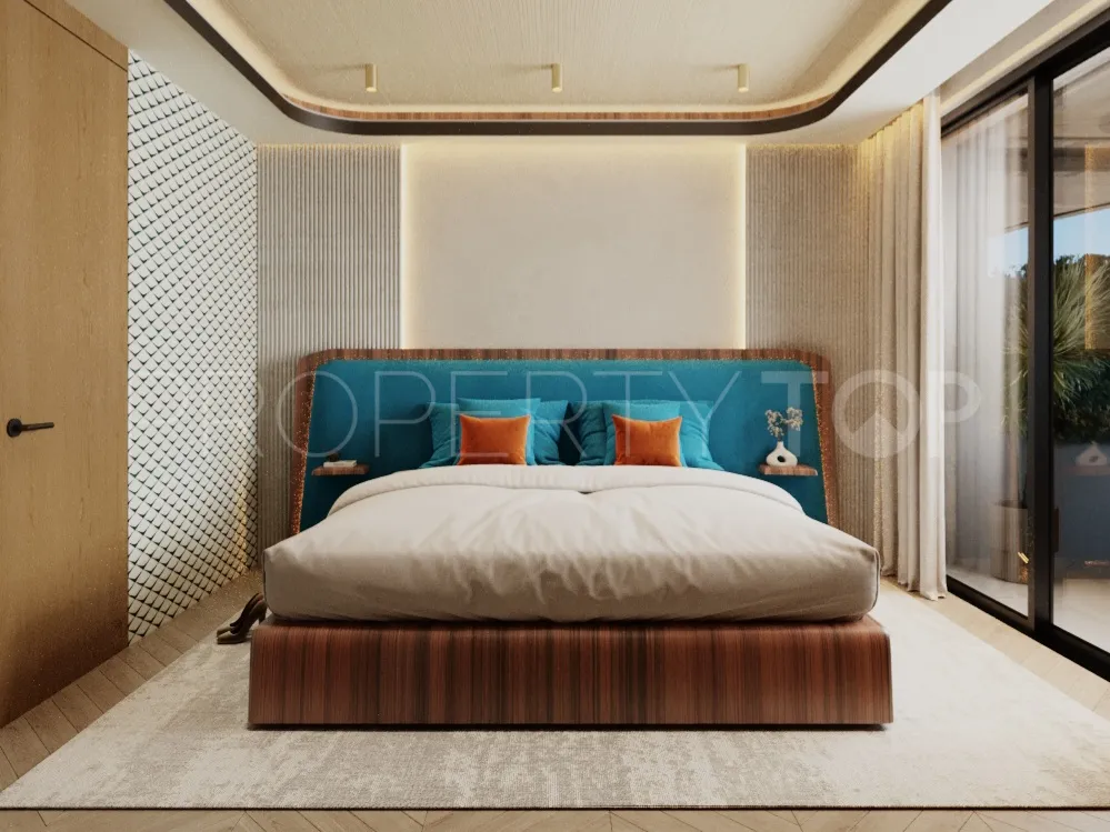 For sale duplex penthouse in Marbella Golden Mile with 3 bedrooms
