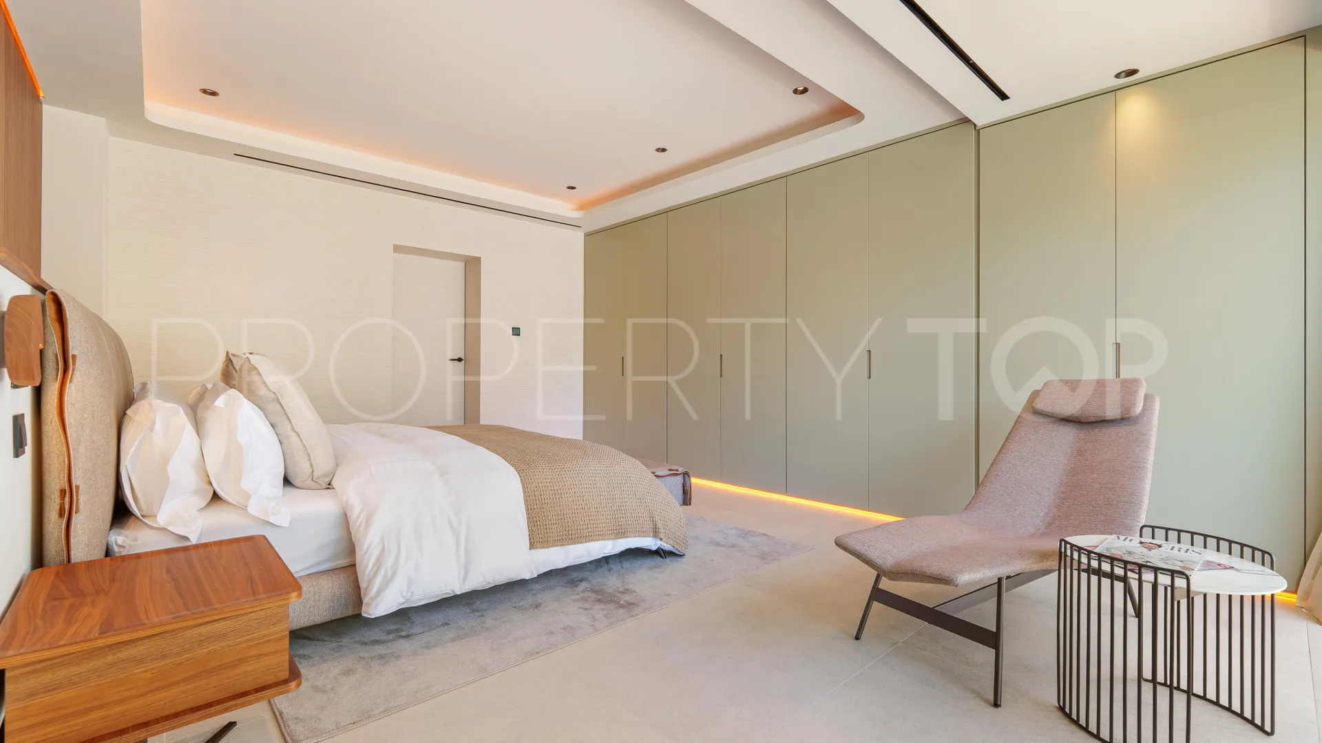 Villa a la venta en Marbella - Puerto Banus