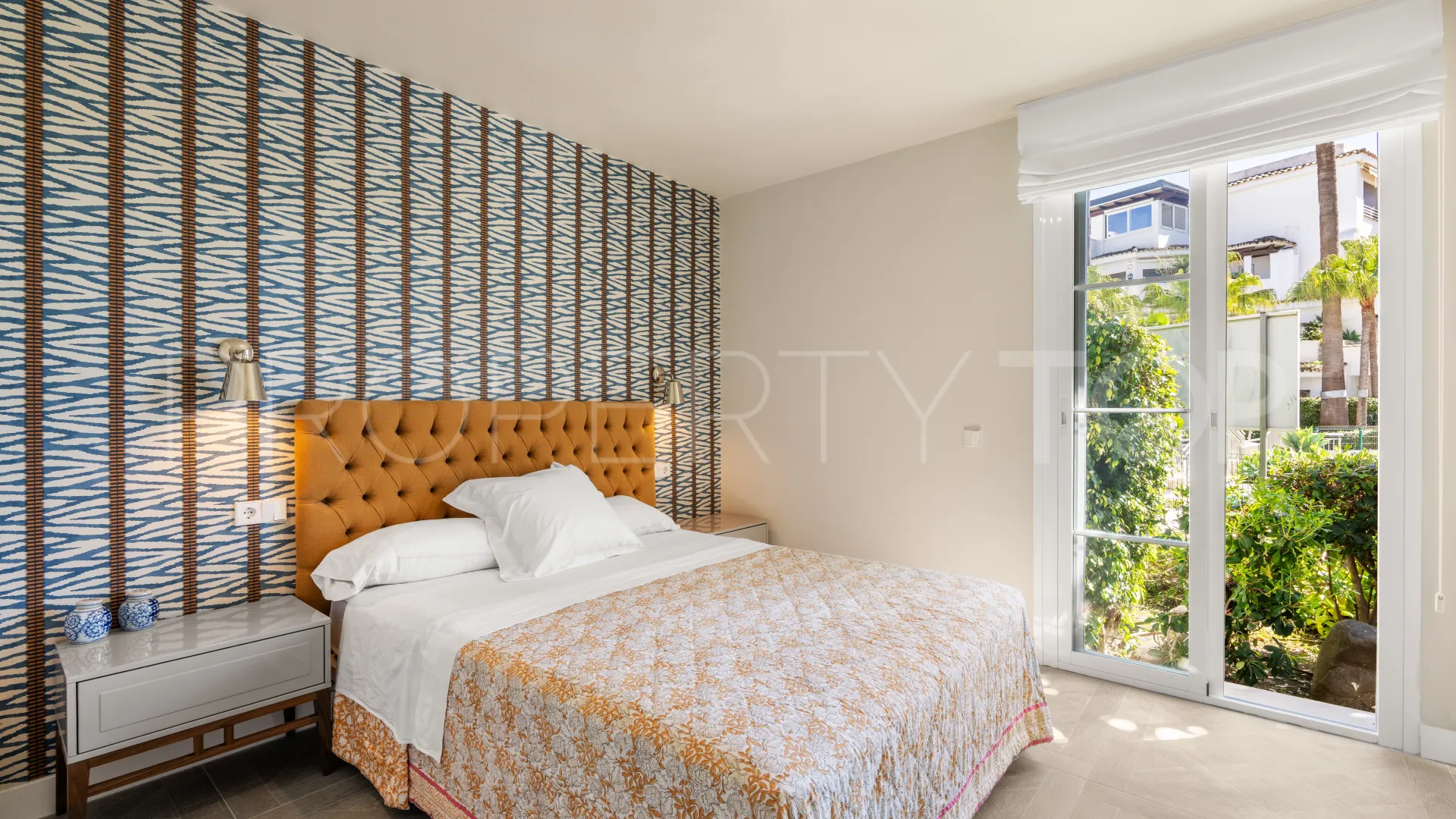 Ground floor apartment for sale in Golden Beach