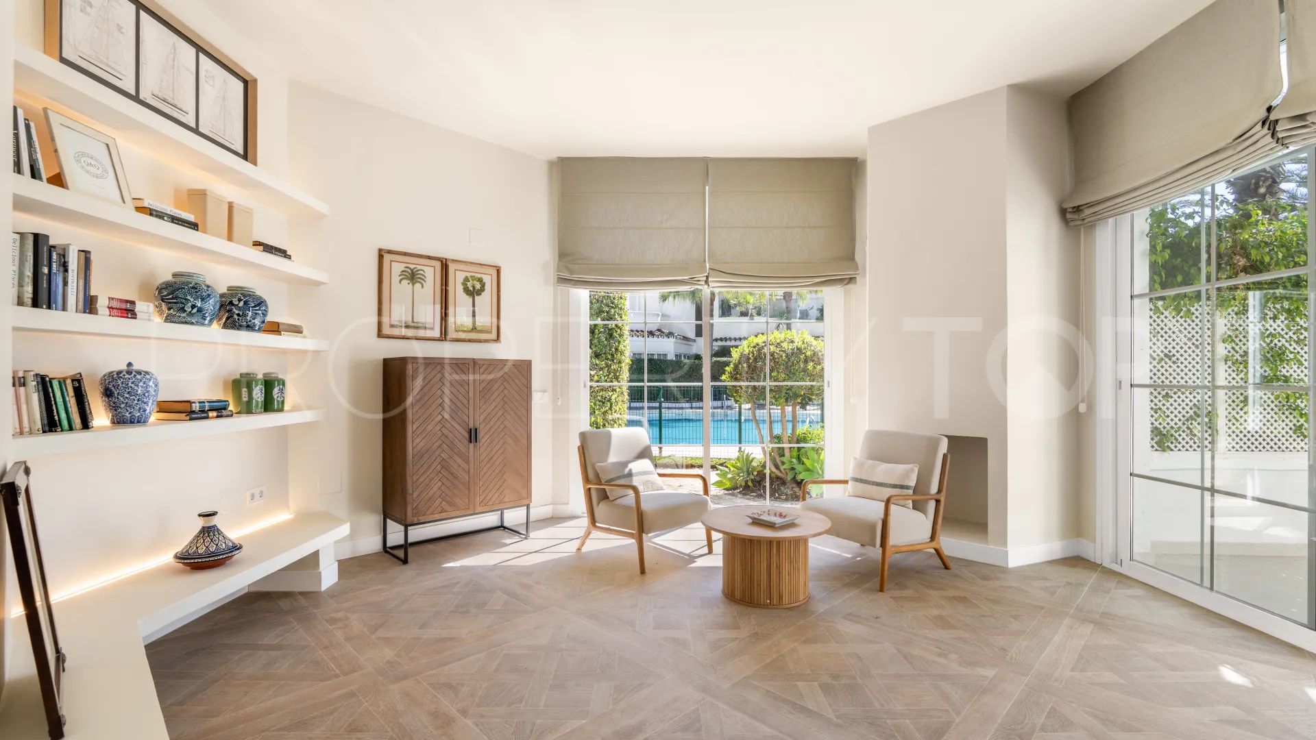 Ground floor apartment for sale in Golden Beach
