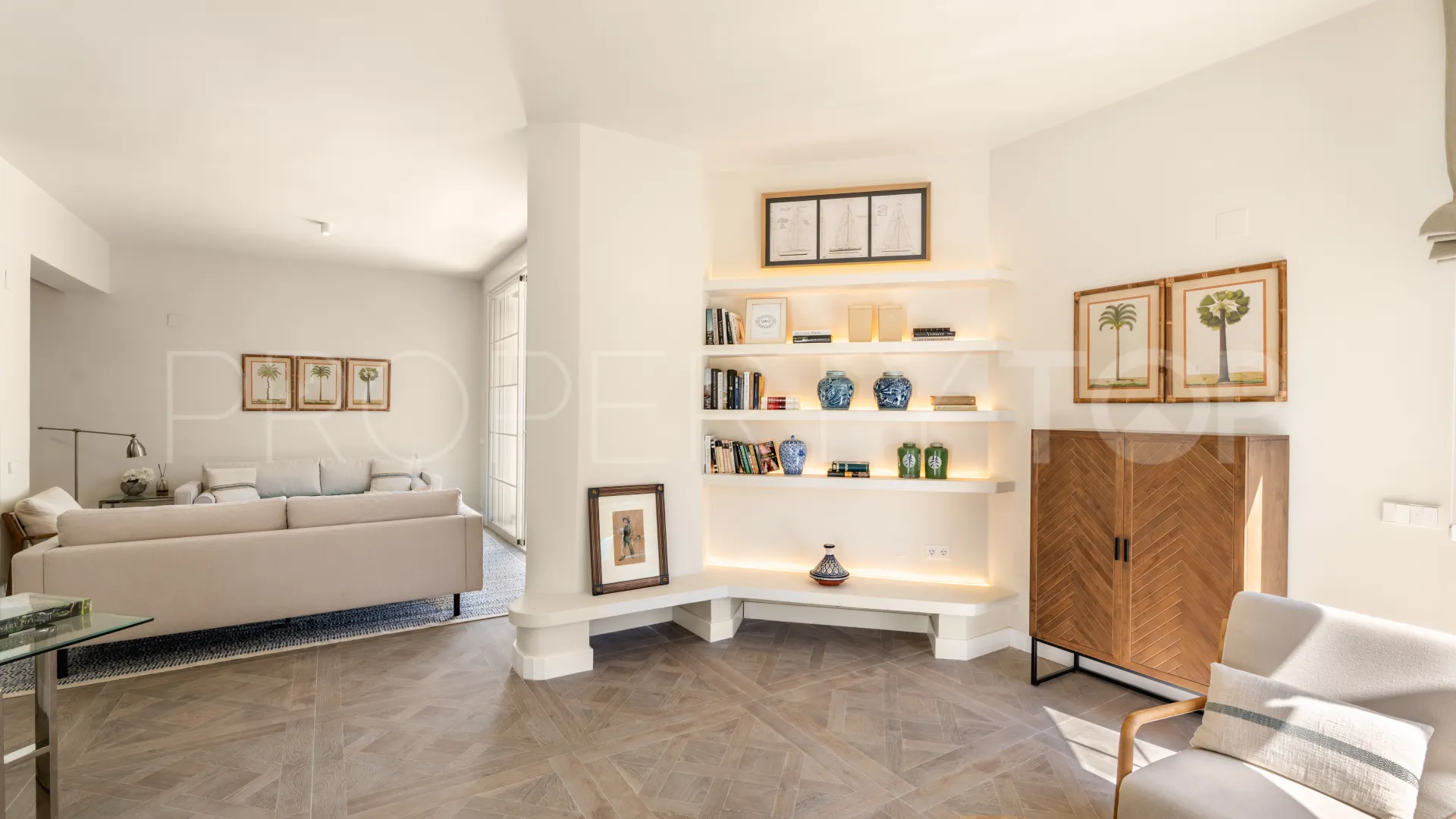 Ground floor apartment for sale in Golden Beach