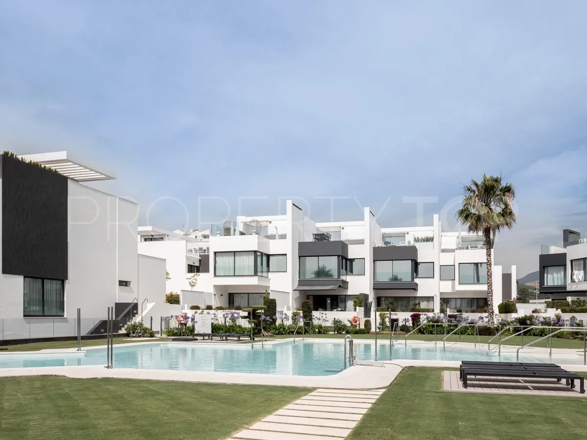 Estepona, adosado en venta