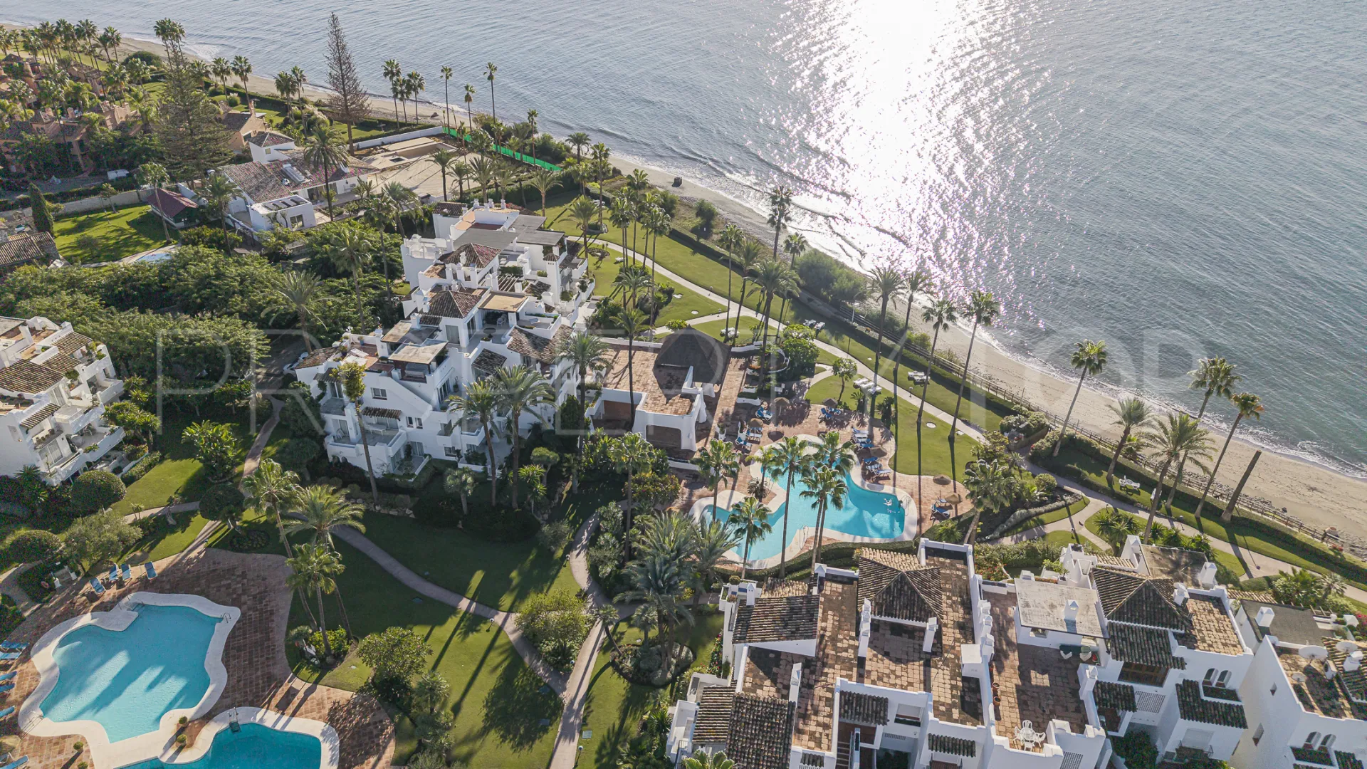 Apartamento planta baja en venta en Alcazaba Beach