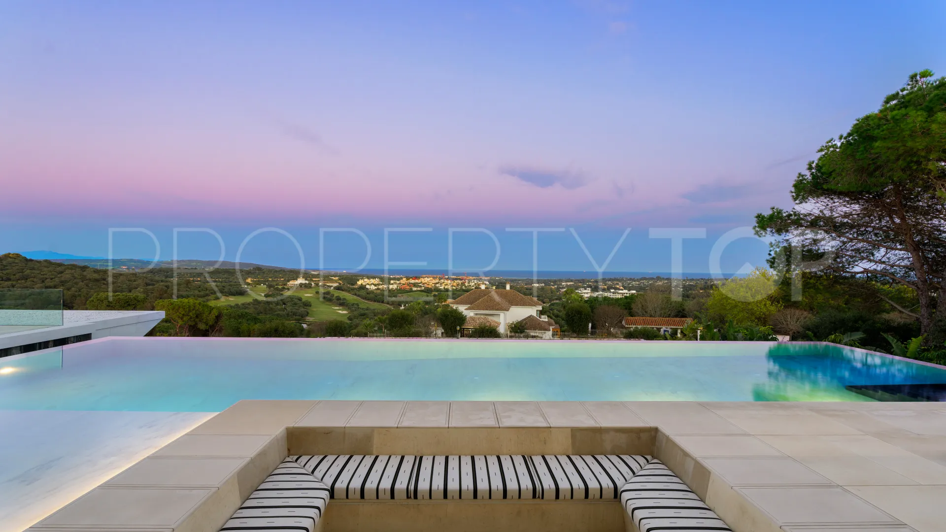 Villa en venta en Sotogrande