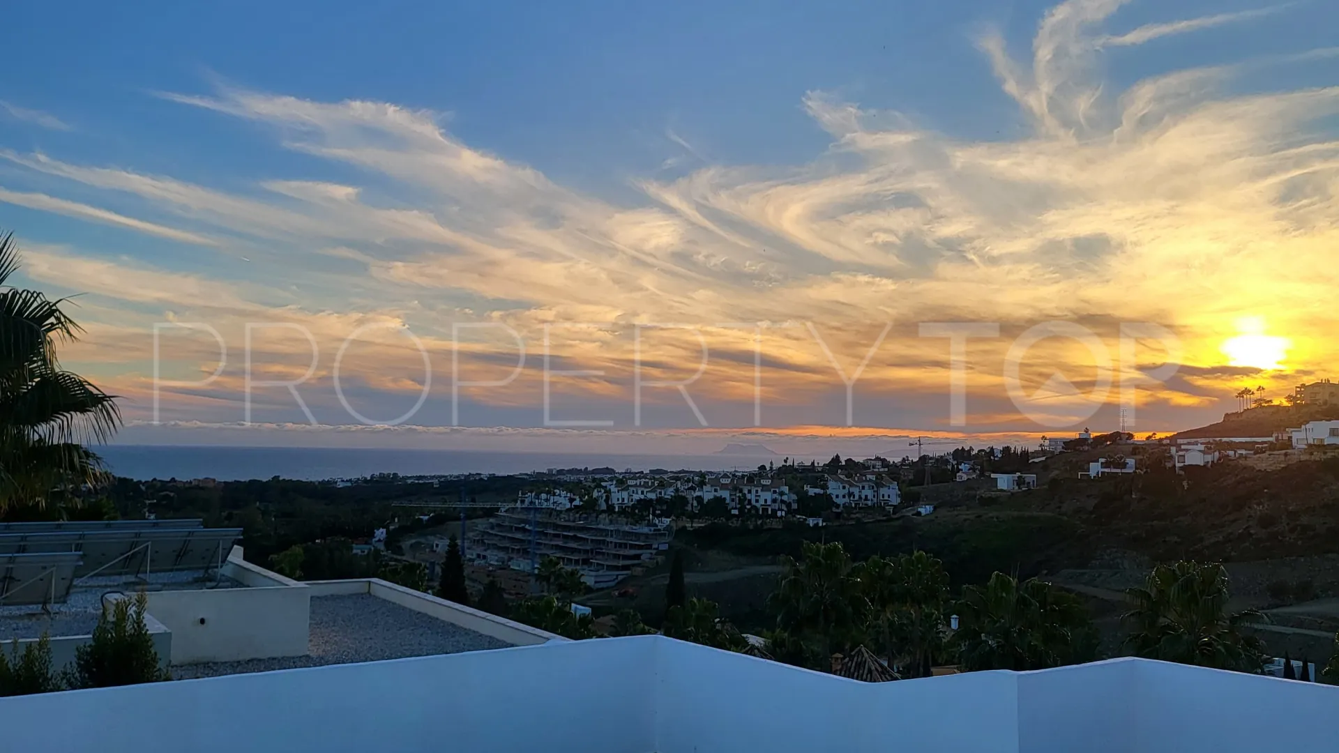 For sale La Alqueria 5 bedrooms villa