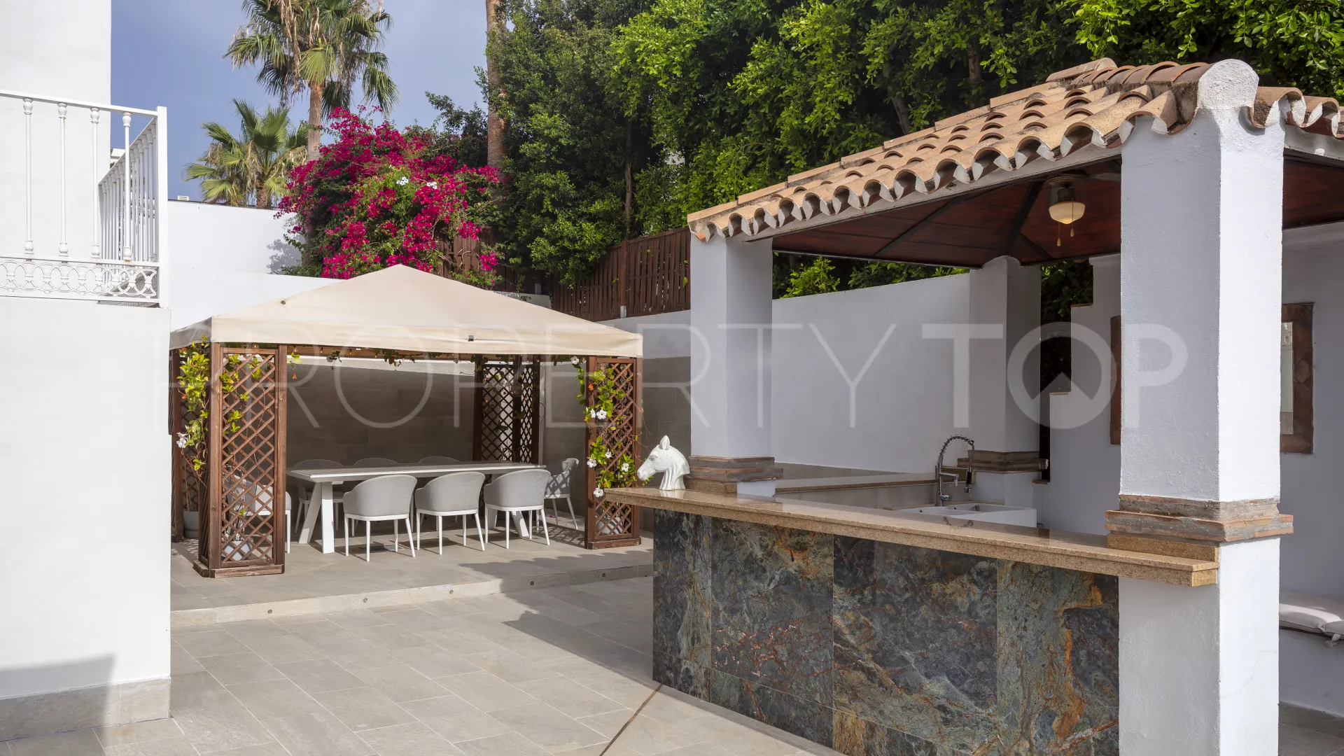 For sale La Alqueria 5 bedrooms villa