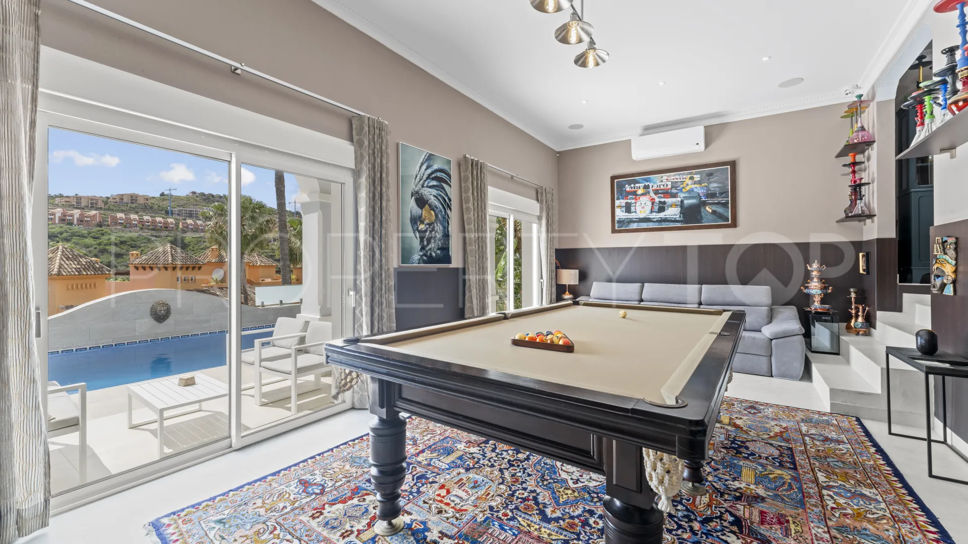 For sale La Alqueria 5 bedrooms villa