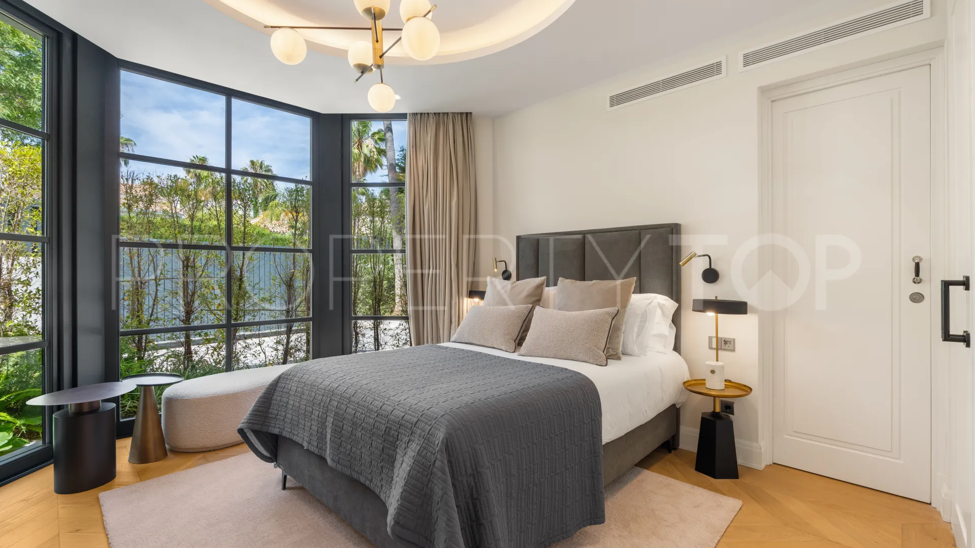 Sierra Blanca villa for sale