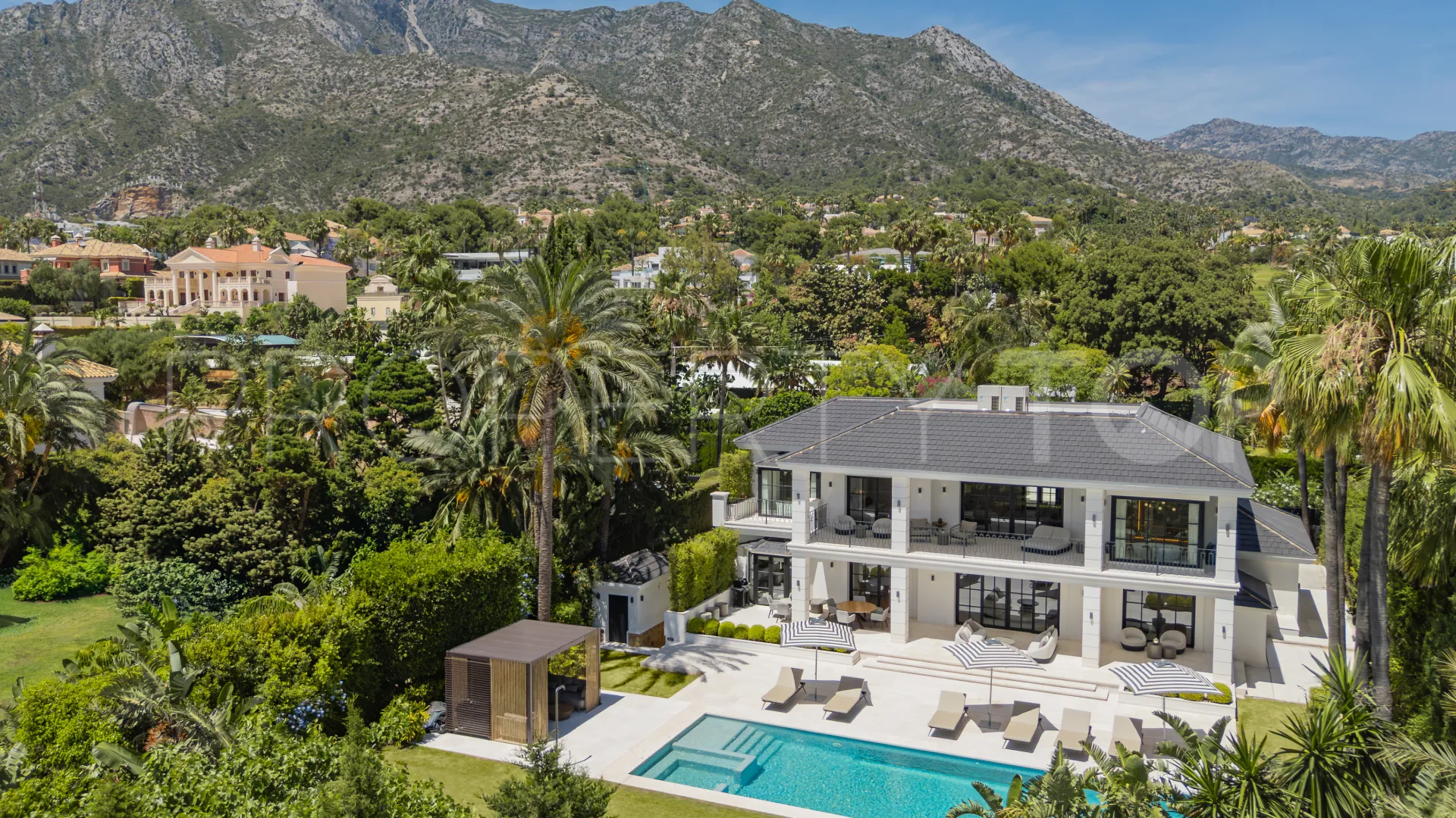 Sierra Blanca villa for sale