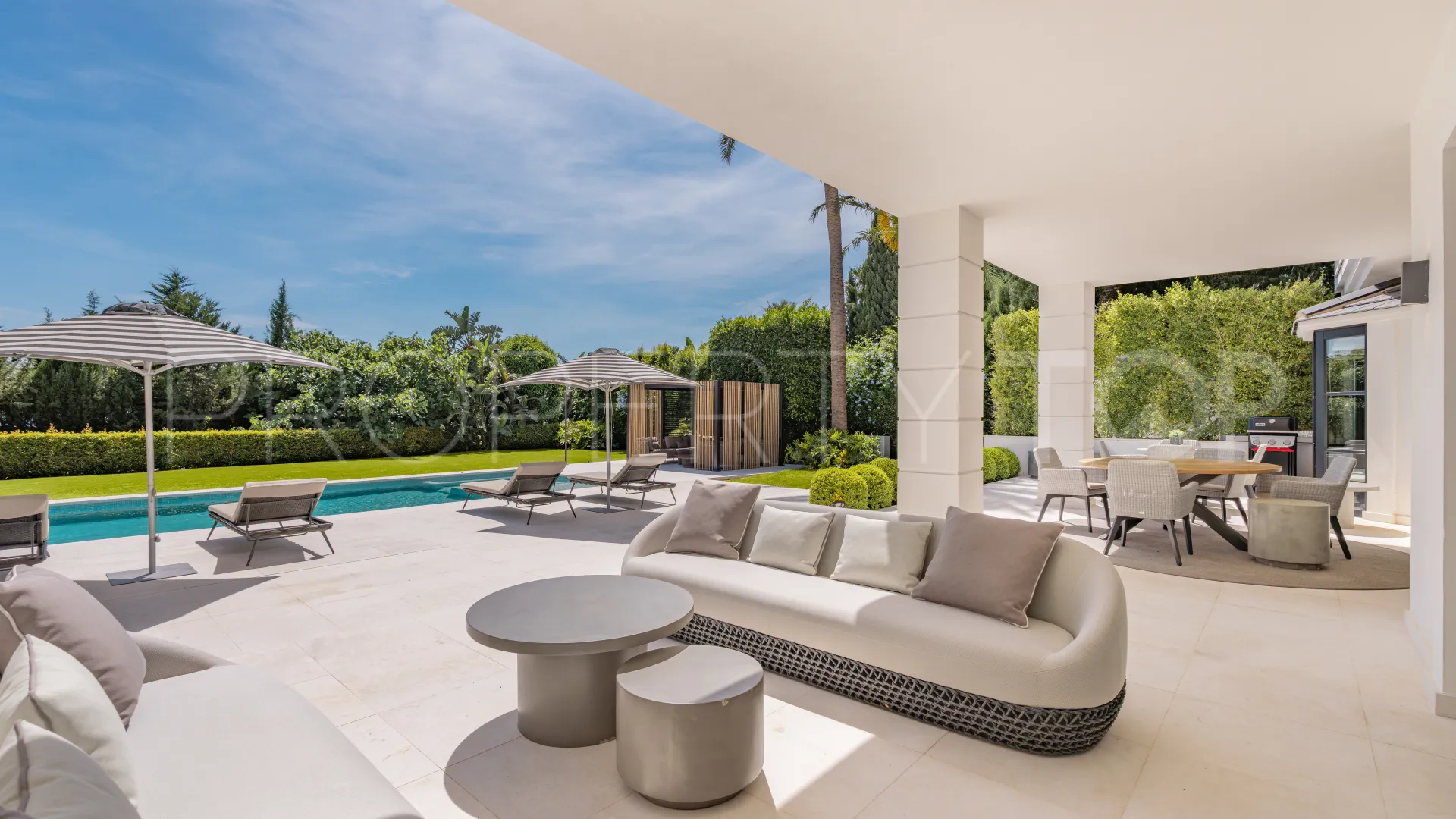 Sierra Blanca villa for sale