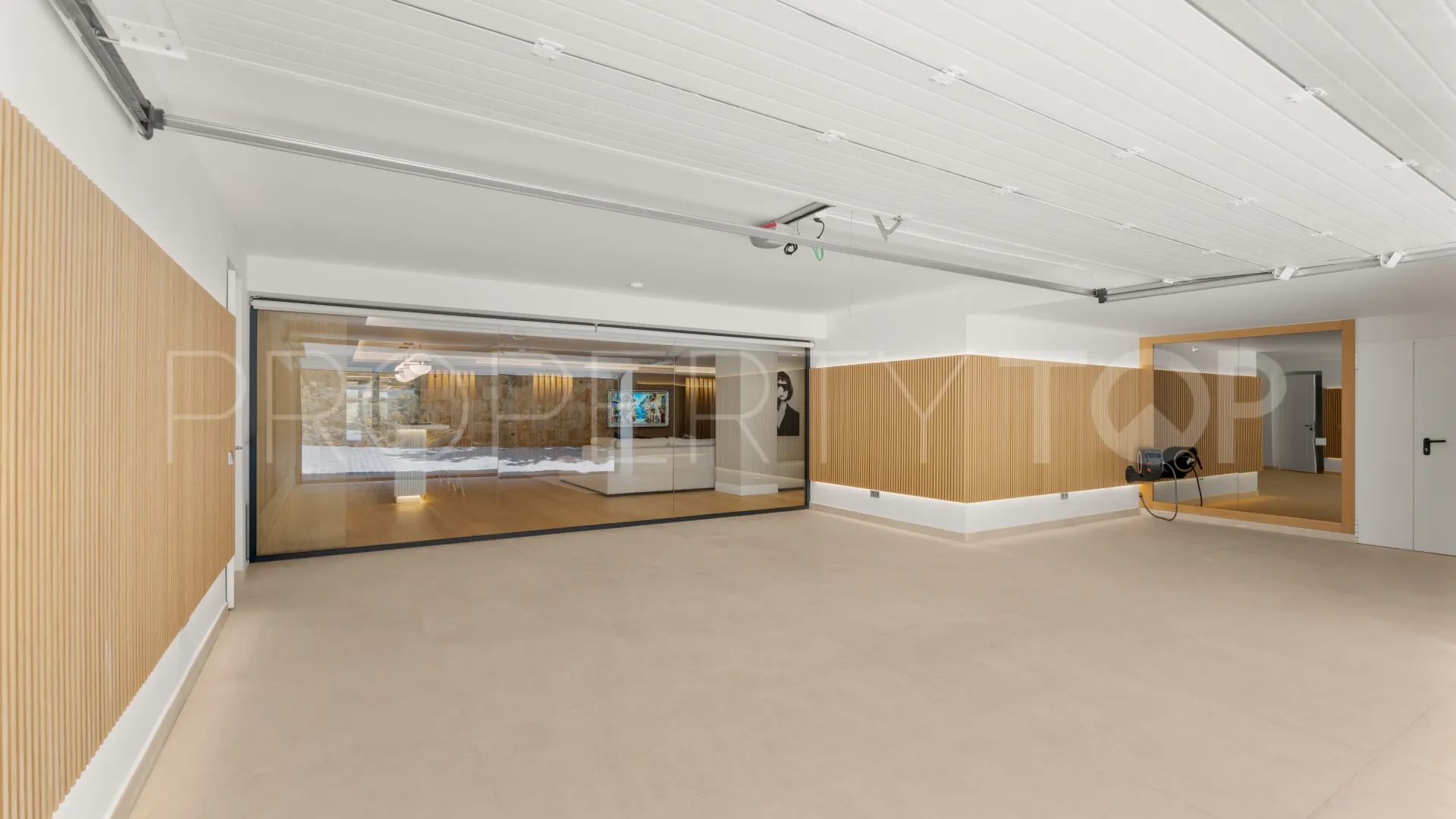 Sierra Blanca villa for sale