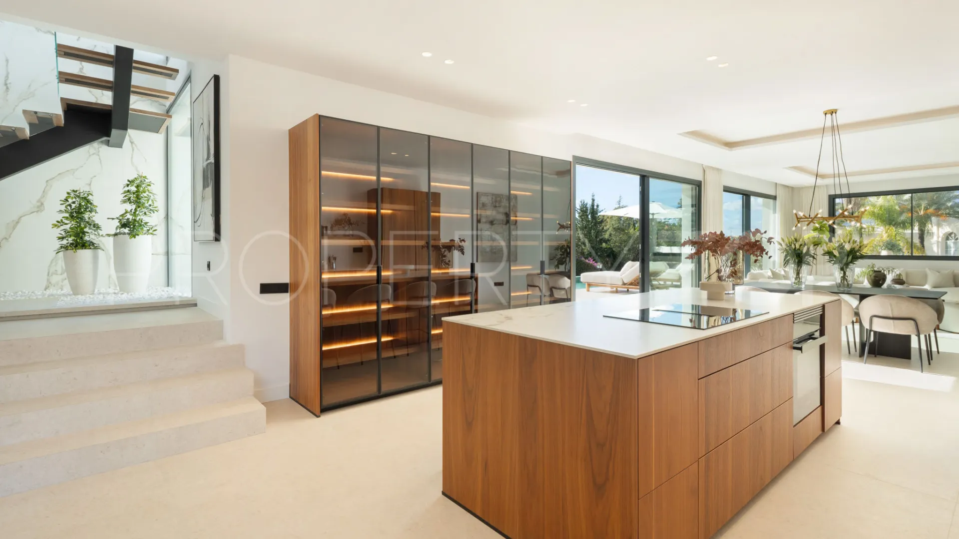 Villa con 5 dormitorios en venta en El Paraiso