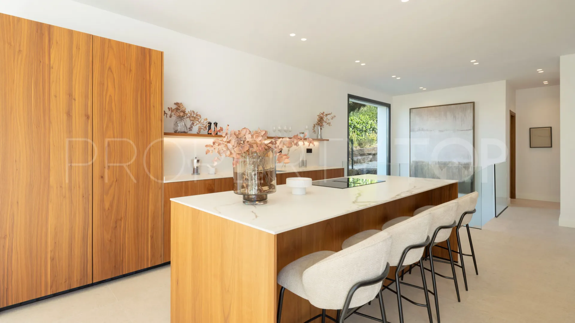 Villa con 5 dormitorios en venta en El Paraiso