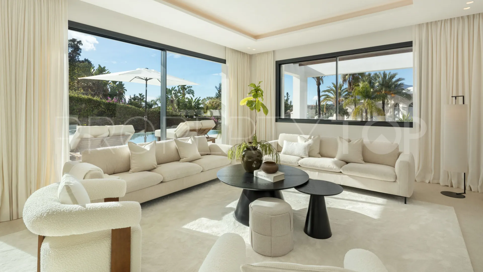 Villa con 5 dormitorios en venta en El Paraiso