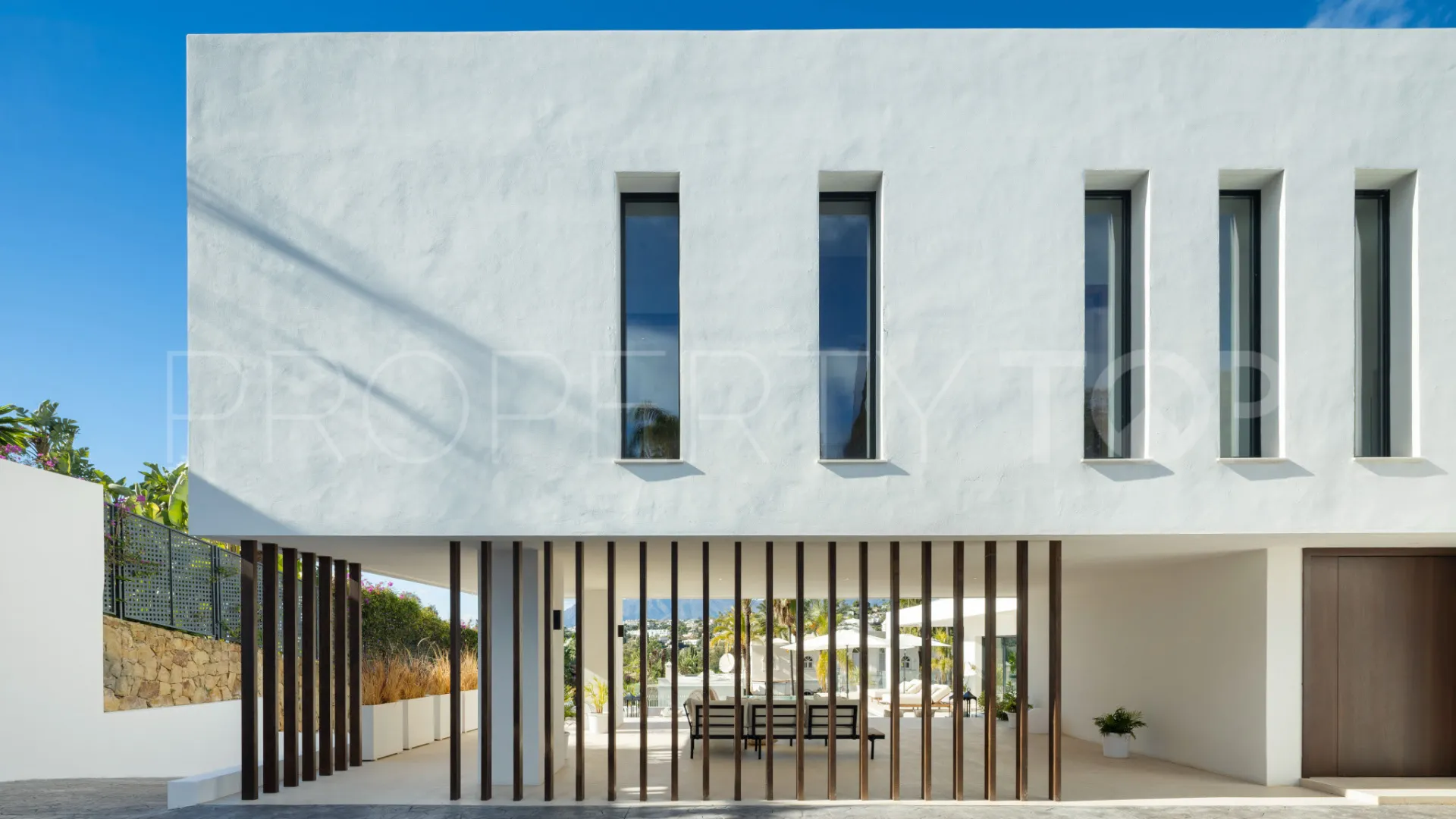 Villa con 5 dormitorios en venta en El Paraiso